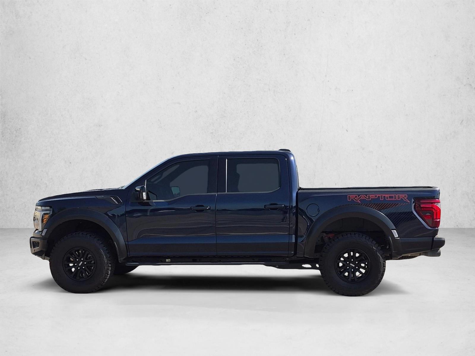 2025 Ford F-150 Raptor - Photo 9