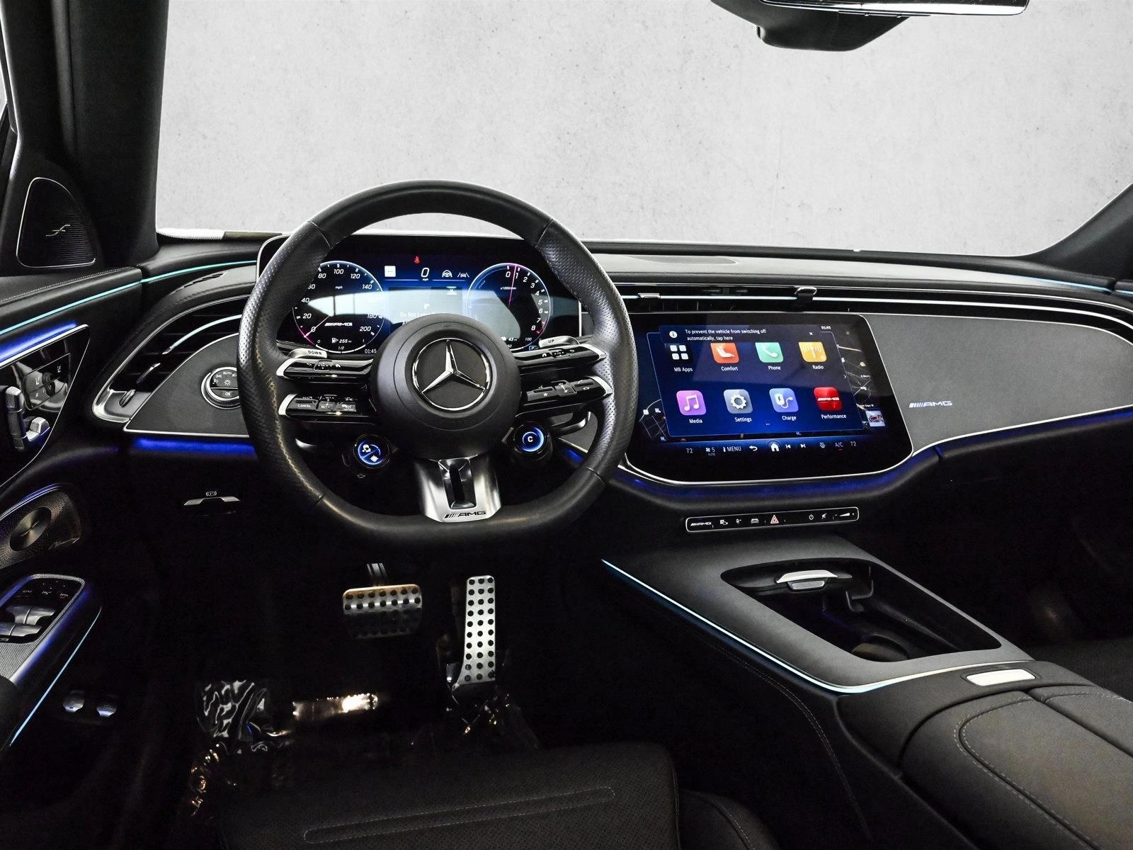 Thumbnail: 2025 Mercedes-Benz E-Class - 3