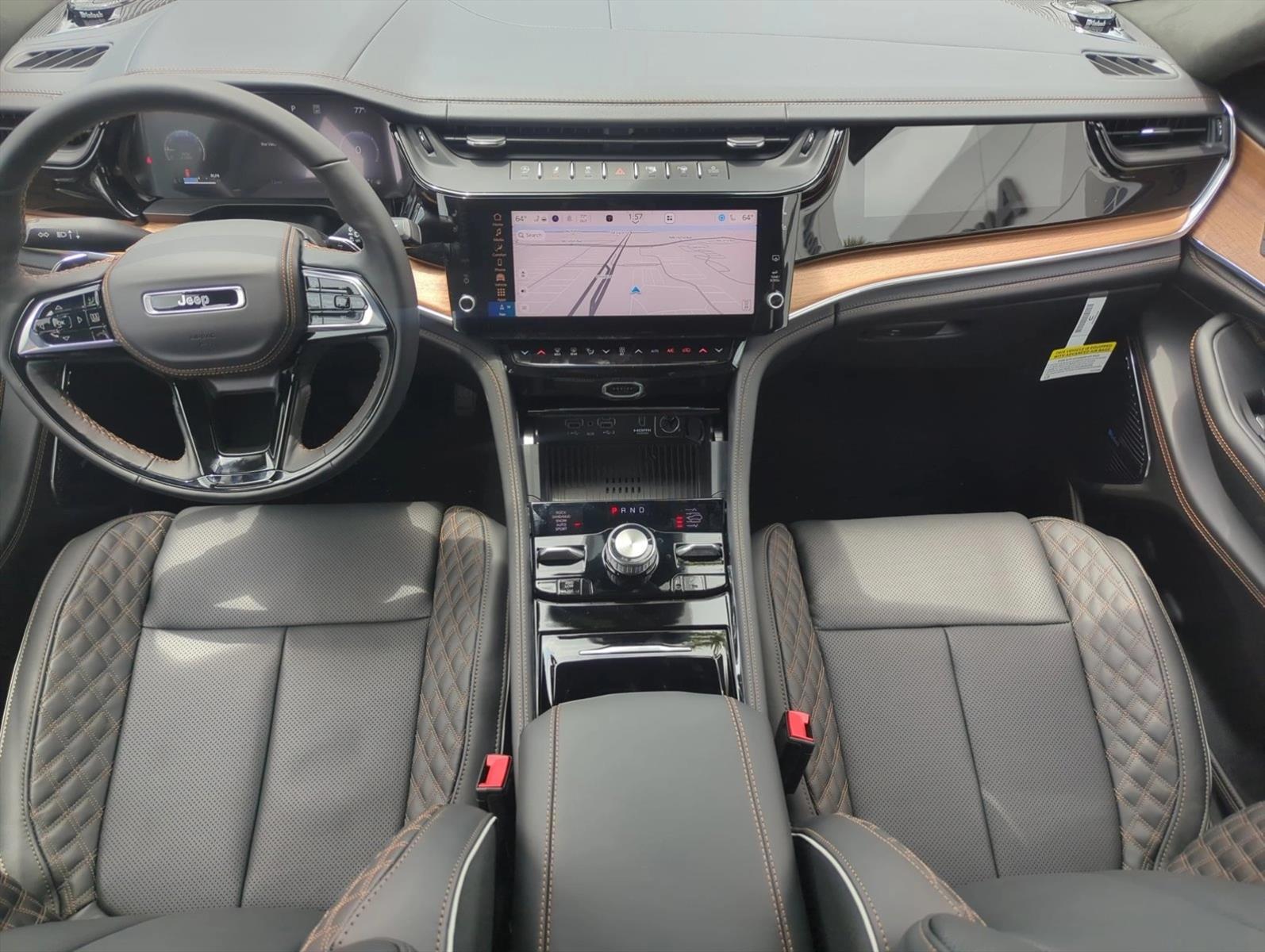 Thumbnail: 2026 Jeep Grand Cherokee - 3