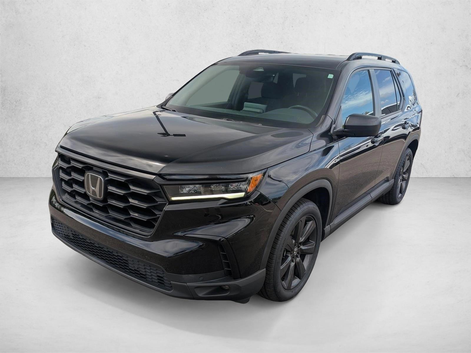 Thumbnail: 2023 Honda Pilot - 1