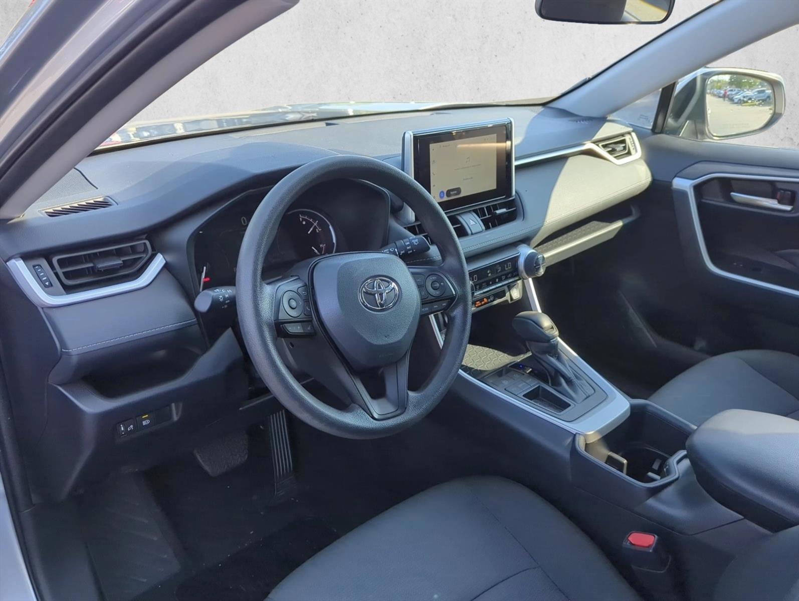 Thumbnail: 2025 Toyota RAV4 - 3