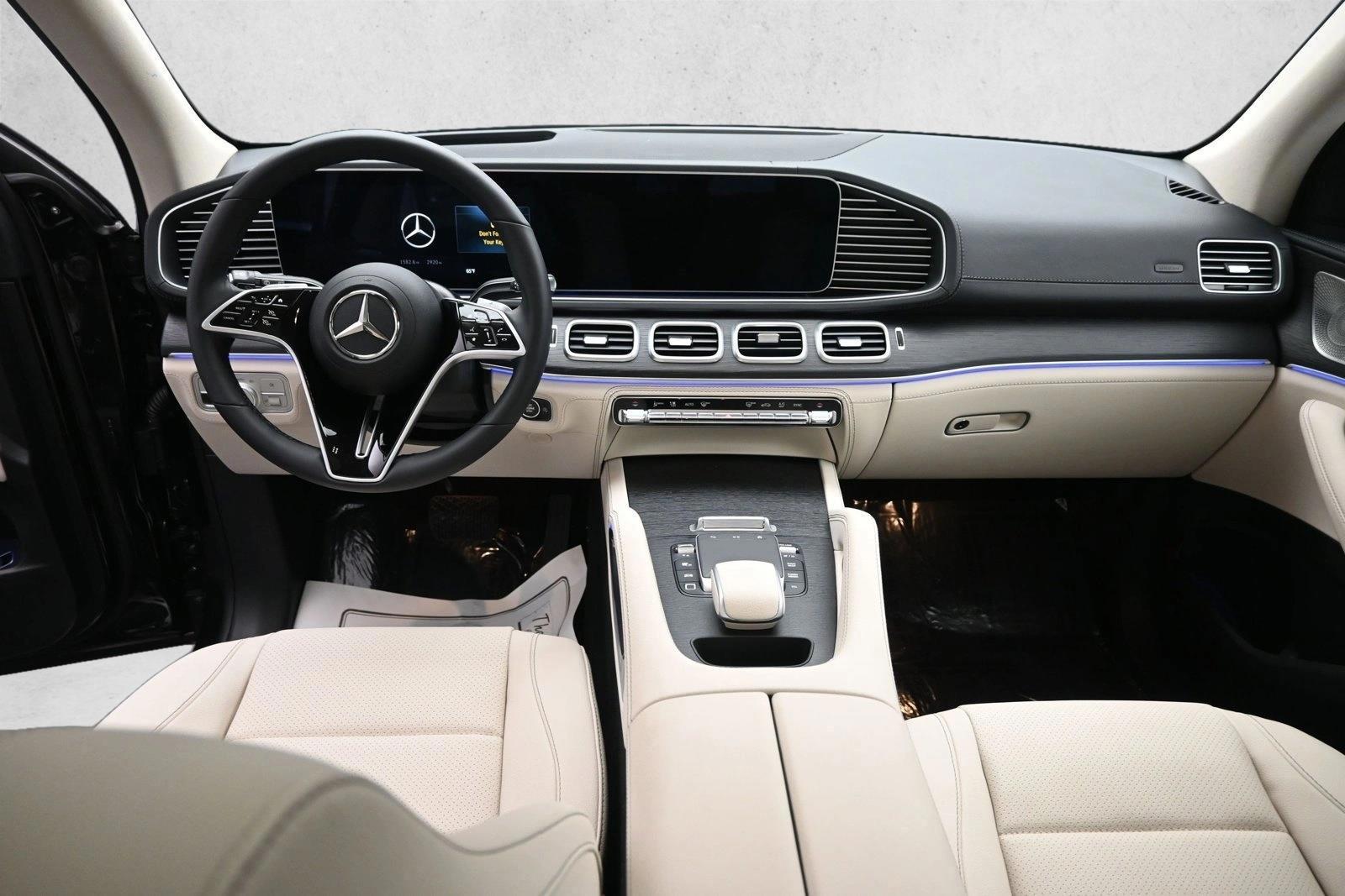 Thumbnail: 2026 Mercedes-Benz GLE - 4