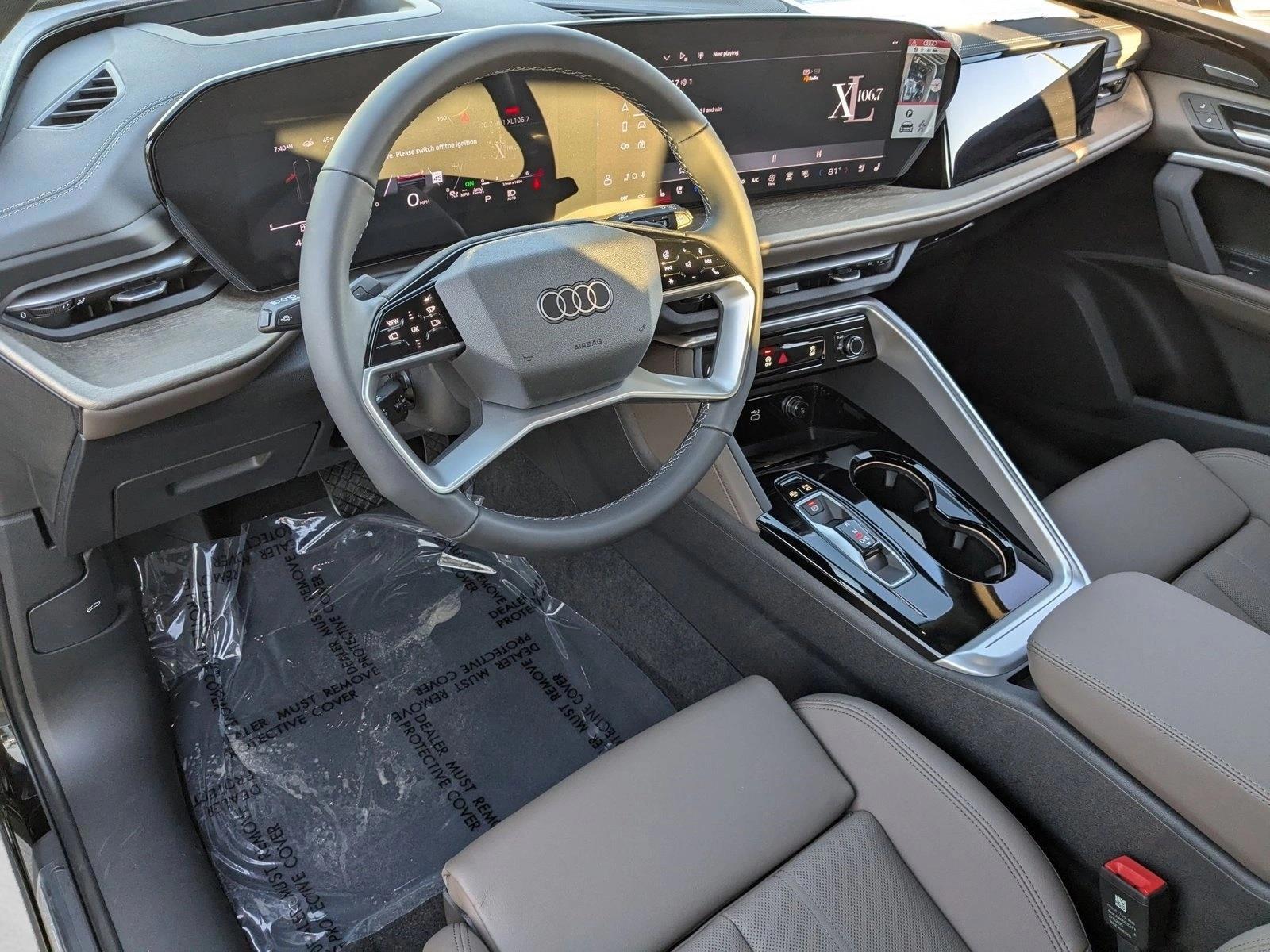 Thumbnail: 2025 Audi Q5 - 3