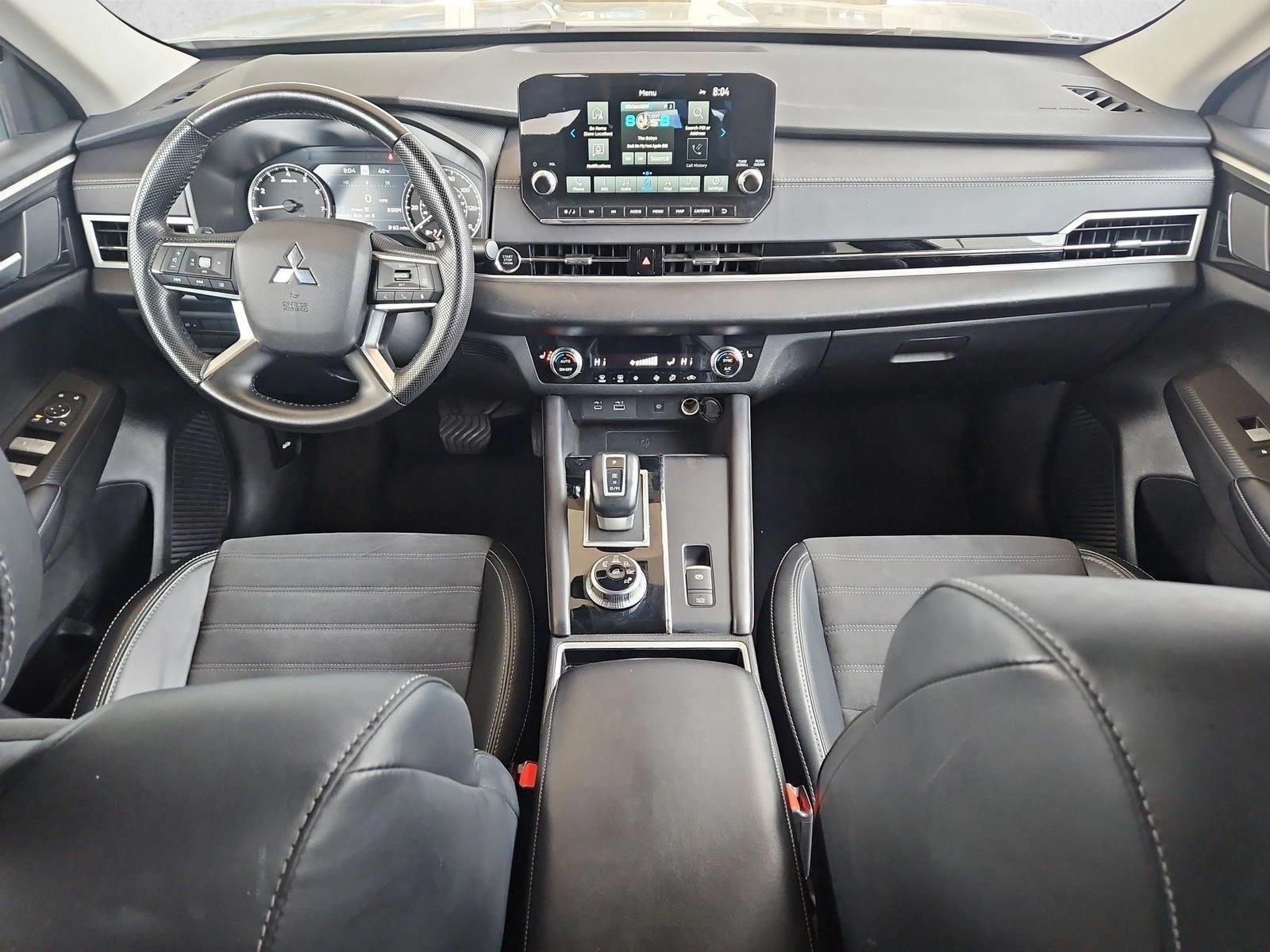Thumbnail: 2024 Mitsubishi Outlander - 5