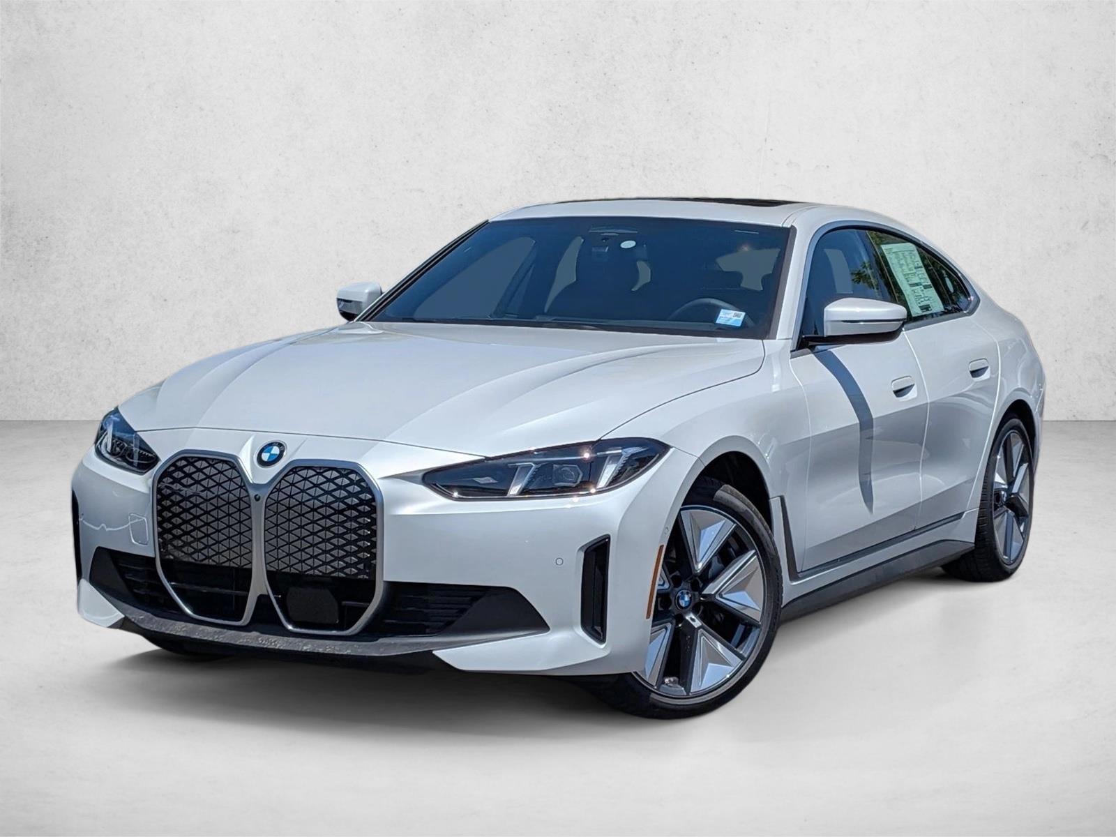 Thumbnail: 2026 BMW i4 - 1