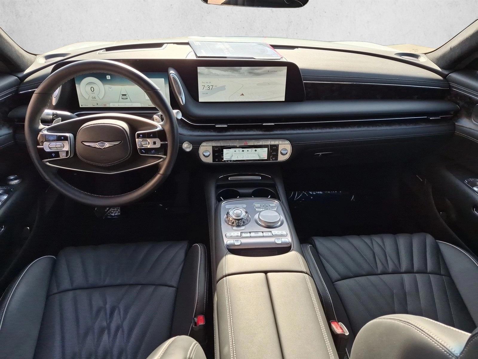 Thumbnail: 2025 Genesis G90 - 3