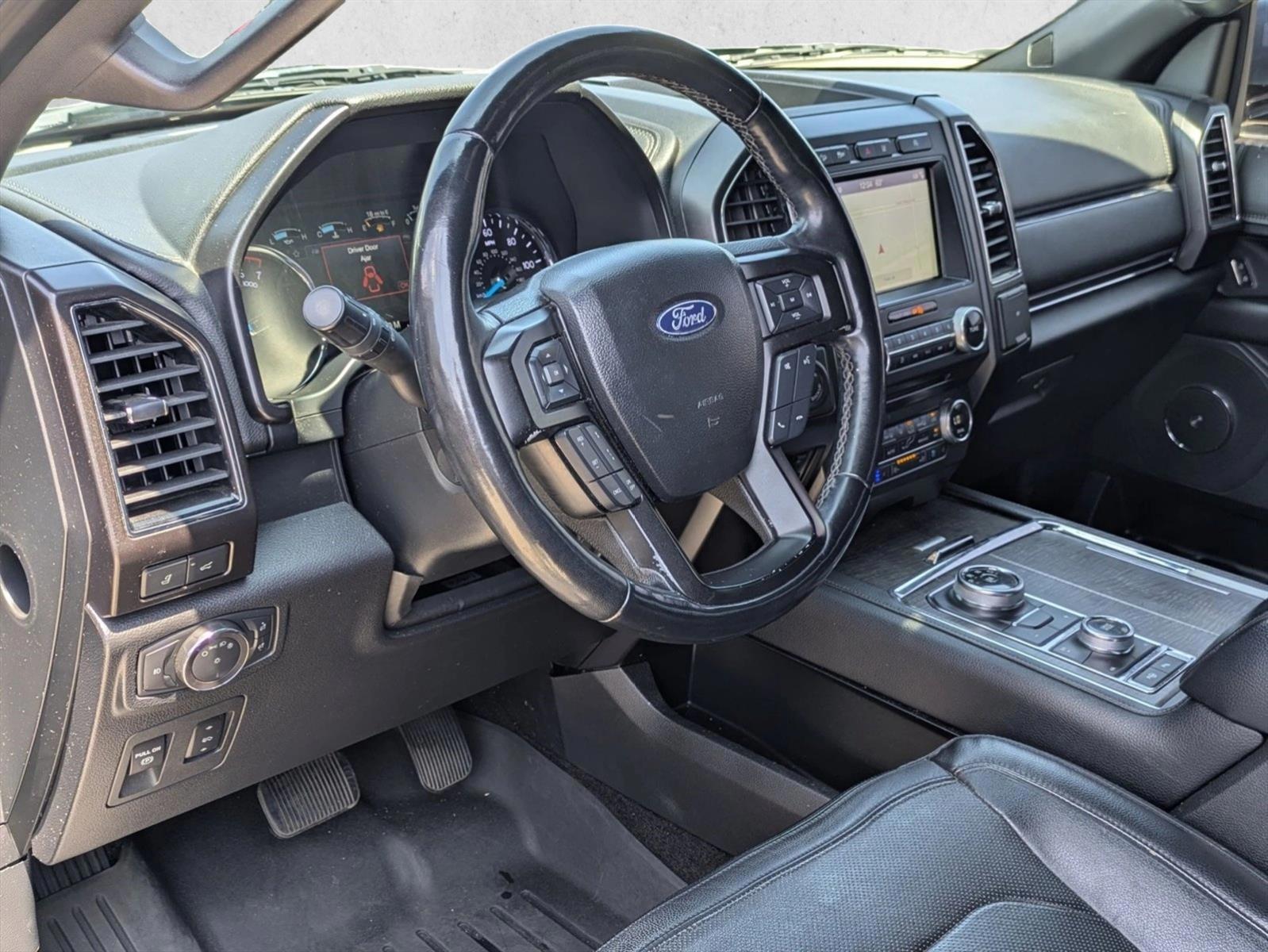 Thumbnail: 2018 Ford Expedition - 3