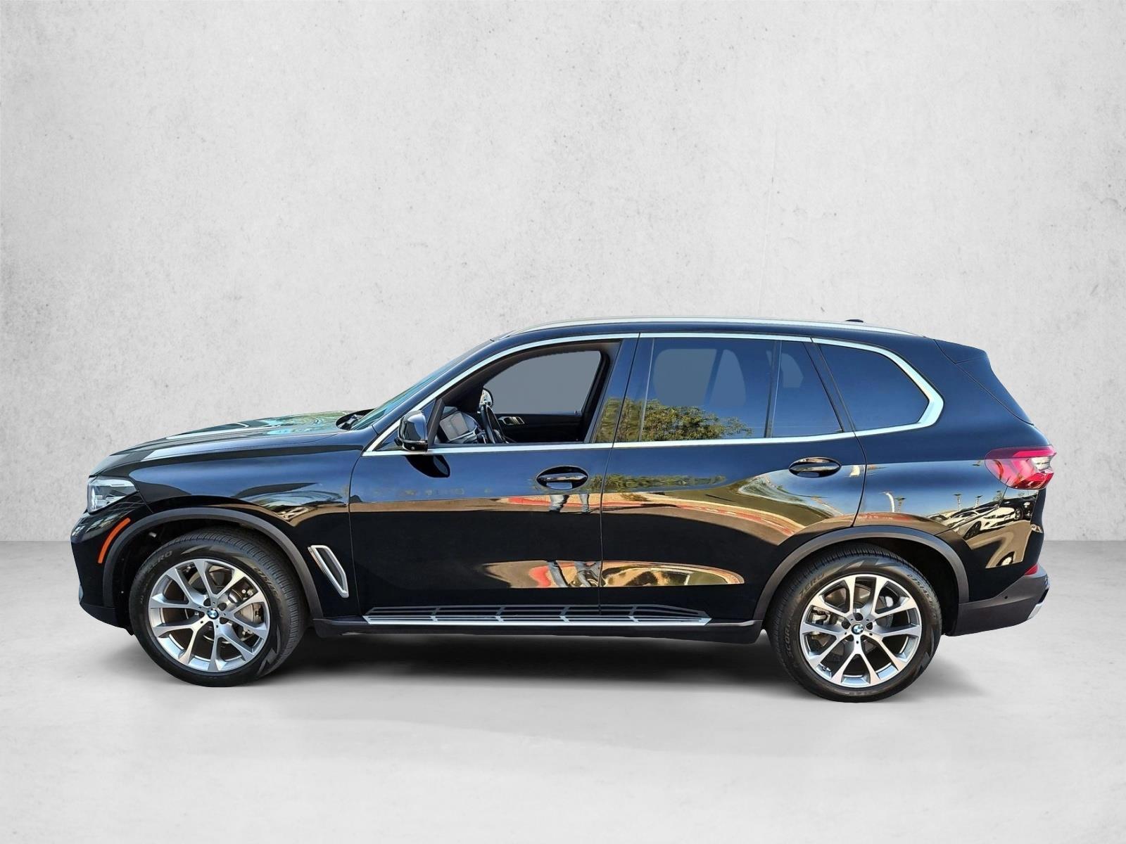 Thumbnail: 2023 BMW X5 - 2