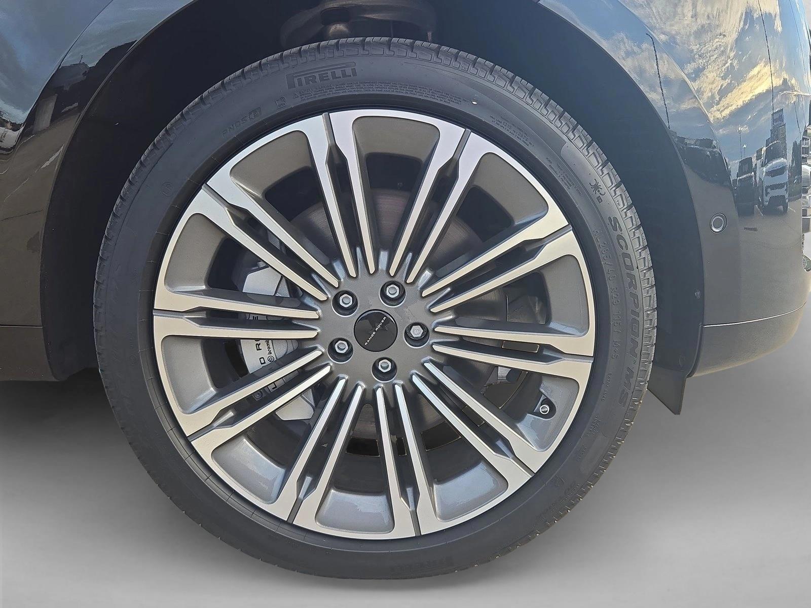 2026 Land Rover Range Rover SE - Photo 24