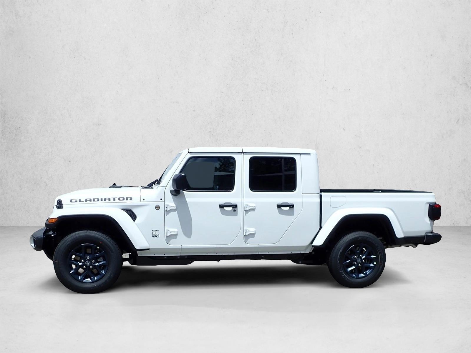 Thumbnail: 2026 Jeep Gladiator - 2