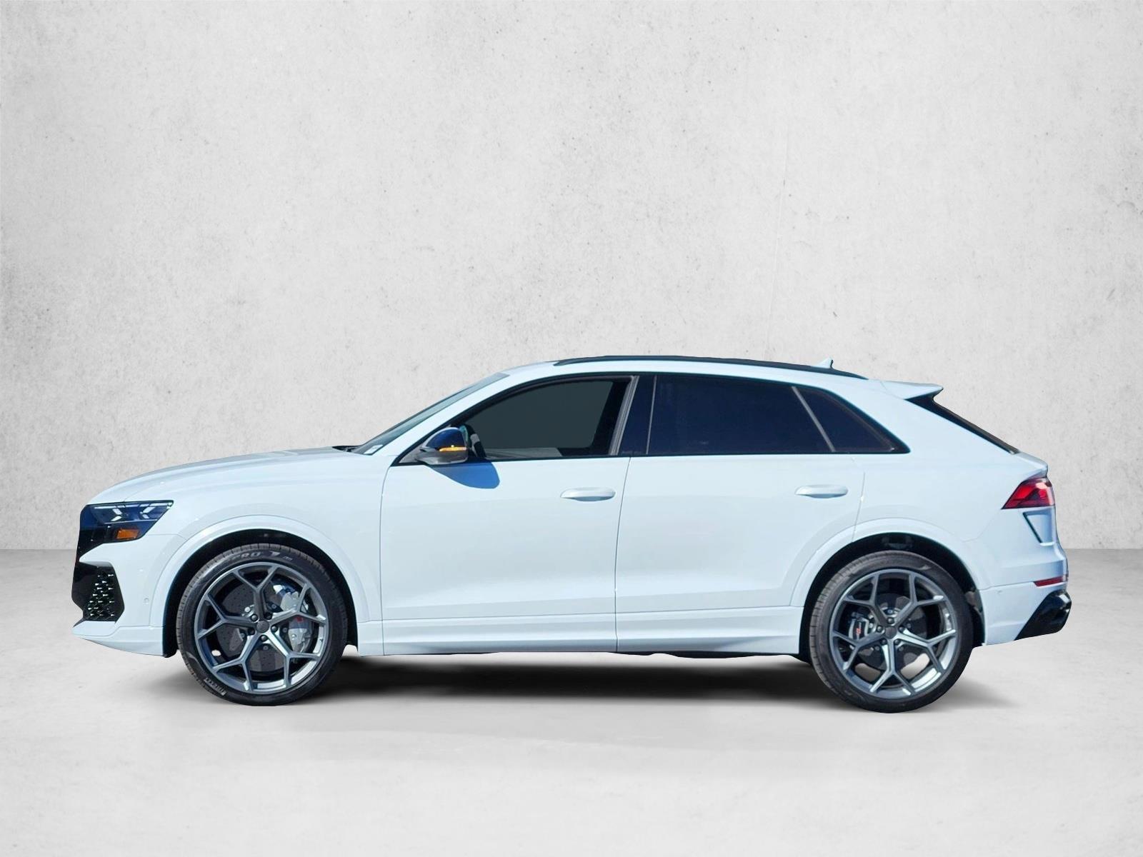 Thumbnail: 2026 Audi RS Q8 - 2