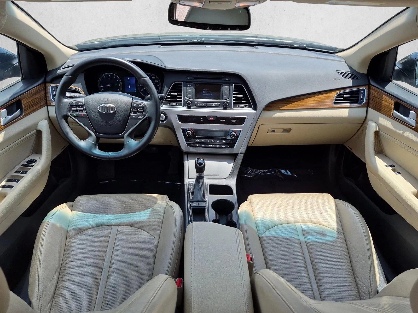 Thumbnail: 2015 Hyundai Sonata - 3