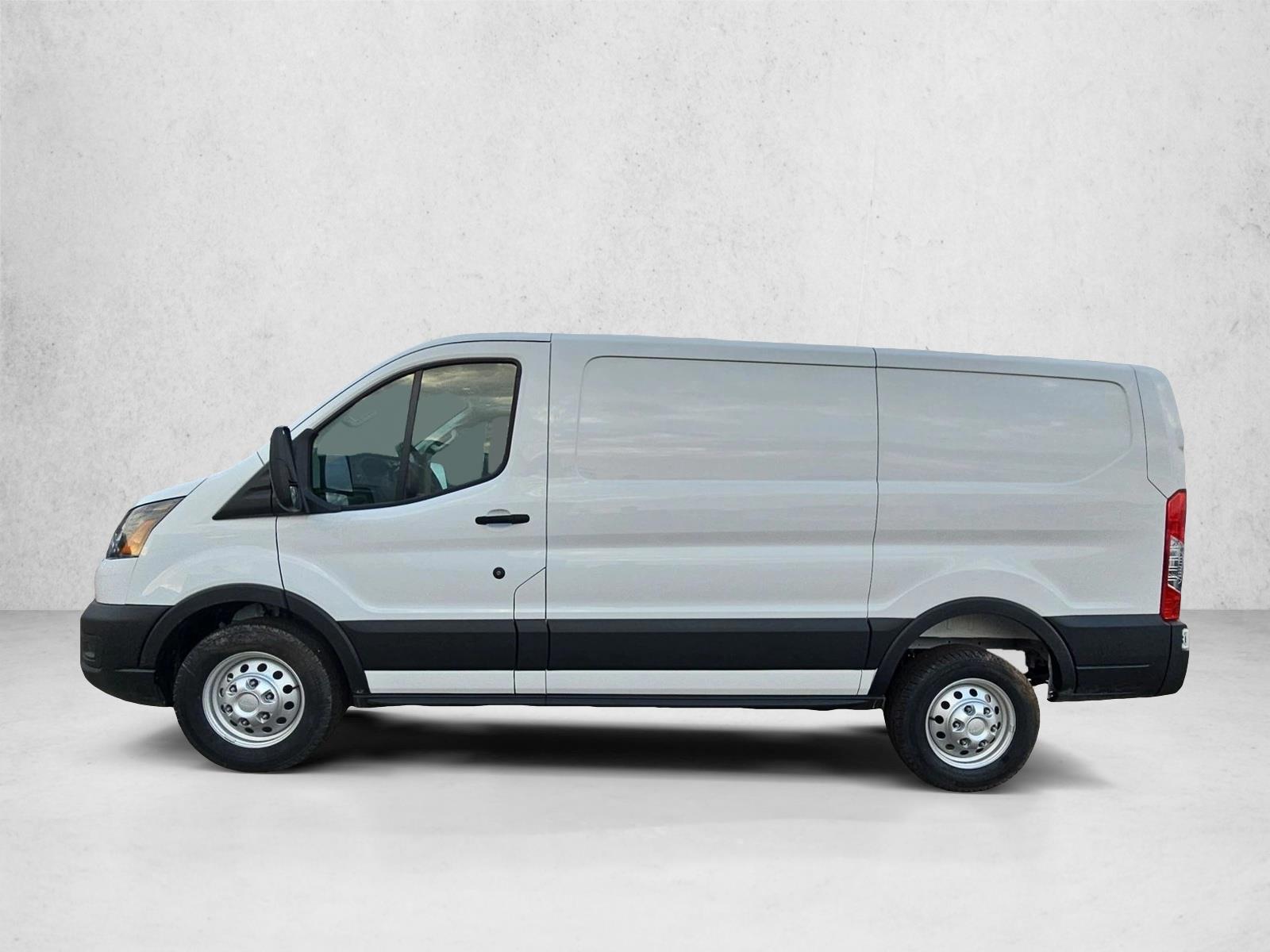 Thumbnail: 2026 Ford Transit Series - 2