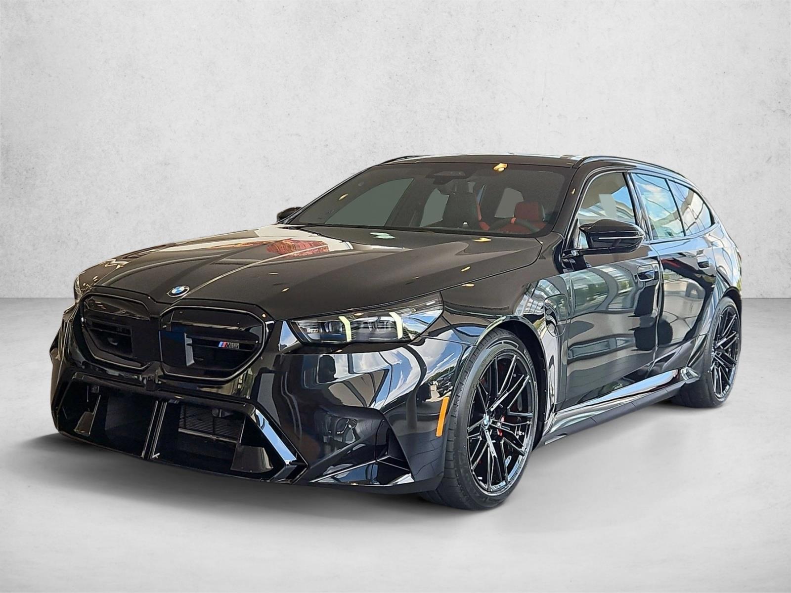 Thumbnail: 2027 BMW M5 - 1