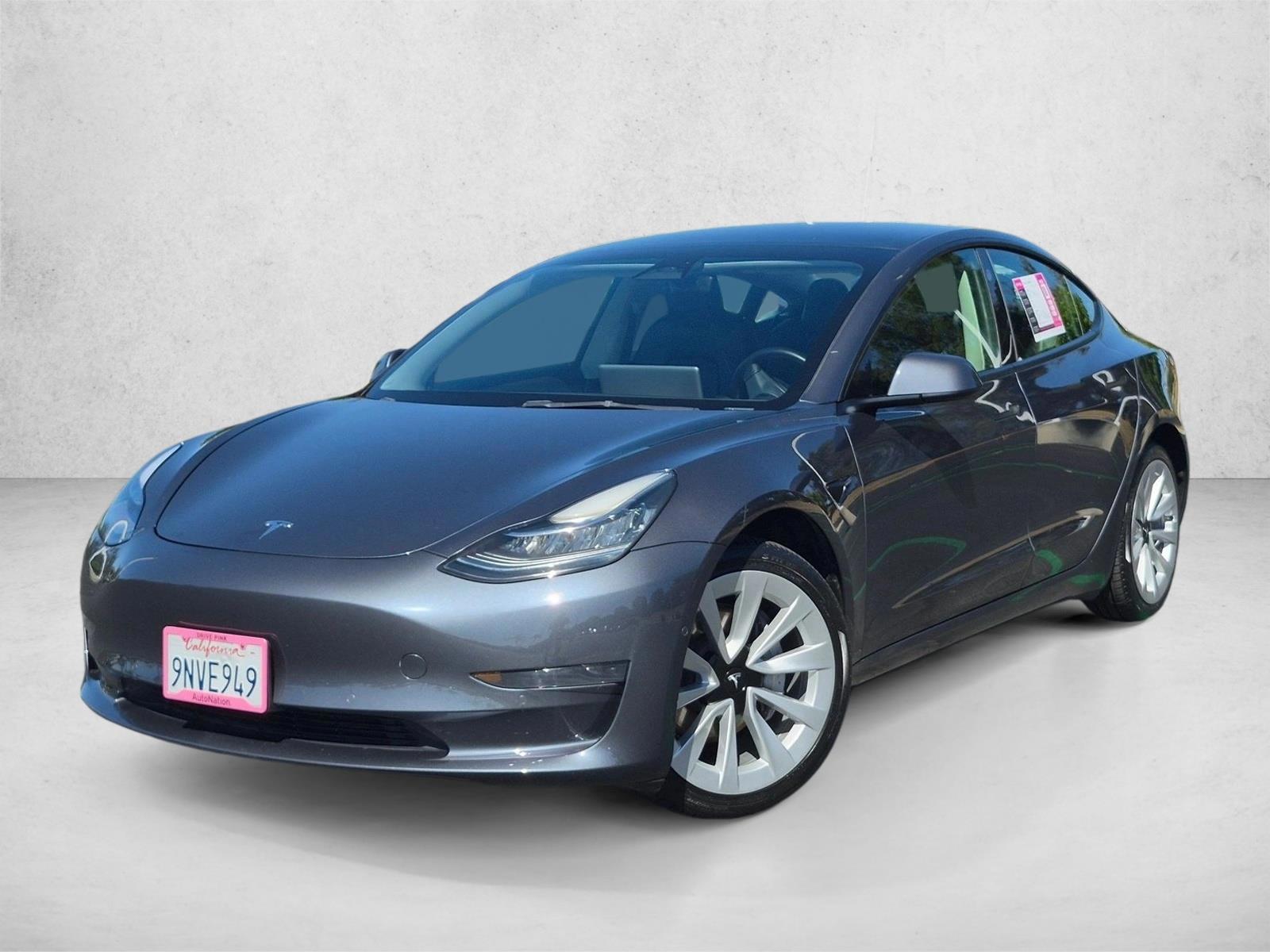 Thumbnail: 2022 Tesla Model 3 - 1