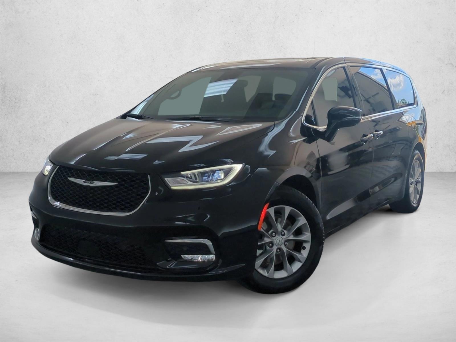 Thumbnail: 2026 Chrysler Pacifica - 1