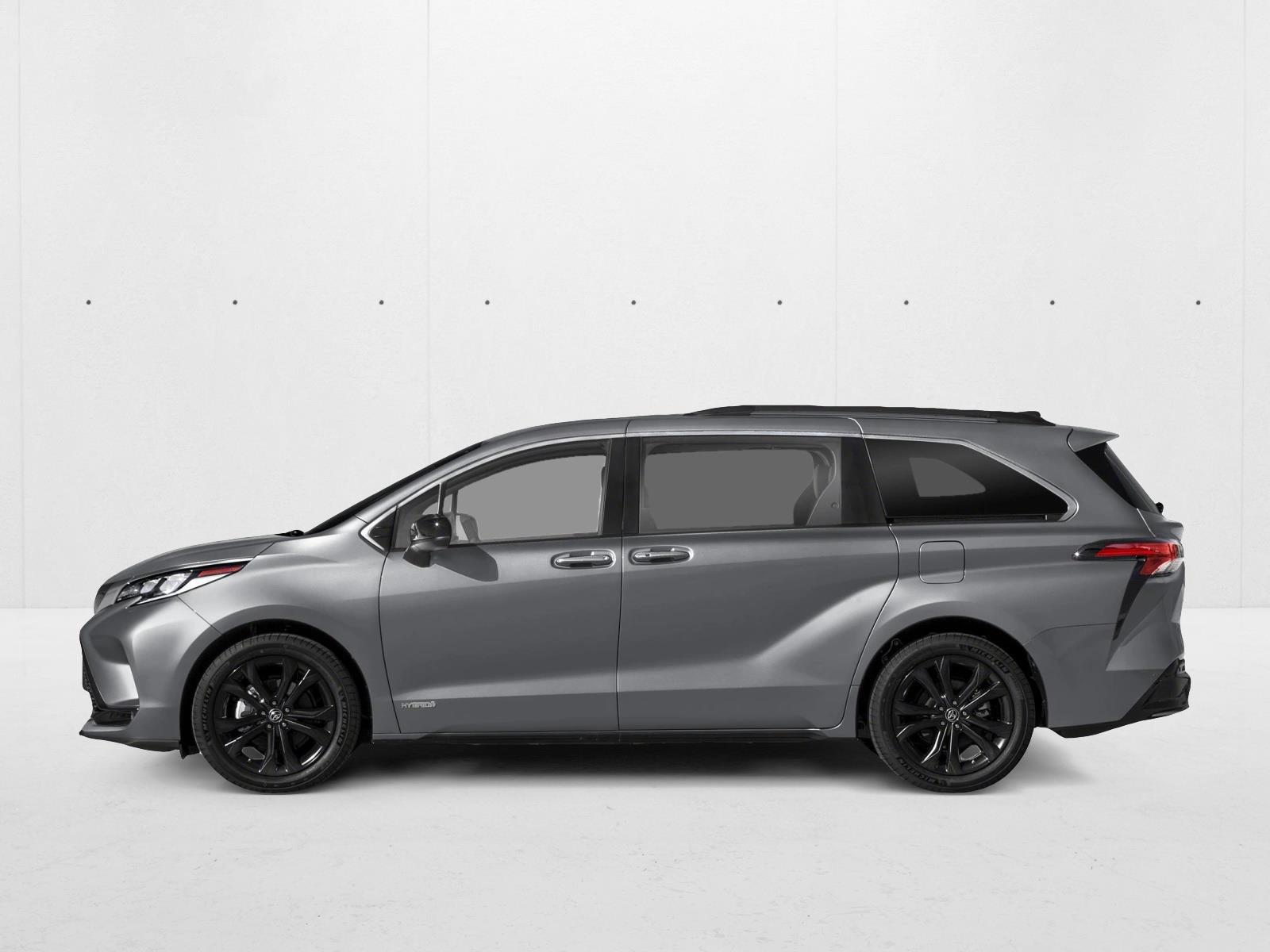 Thumbnail: 2026 Toyota Sienna - 2