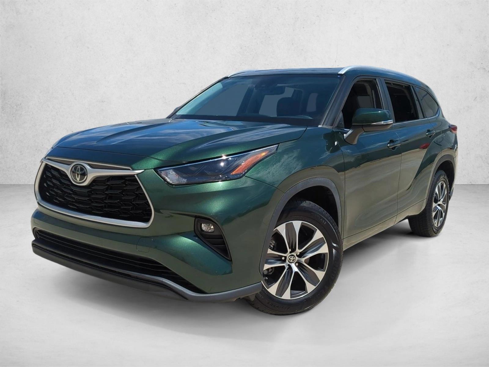 Thumbnail: 2023 Toyota Highlander - 1