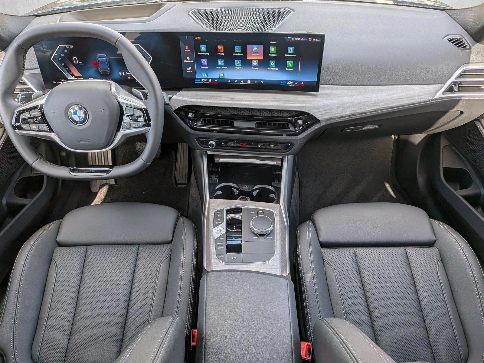 Thumbnail: 2025 BMW 3 Series - 4