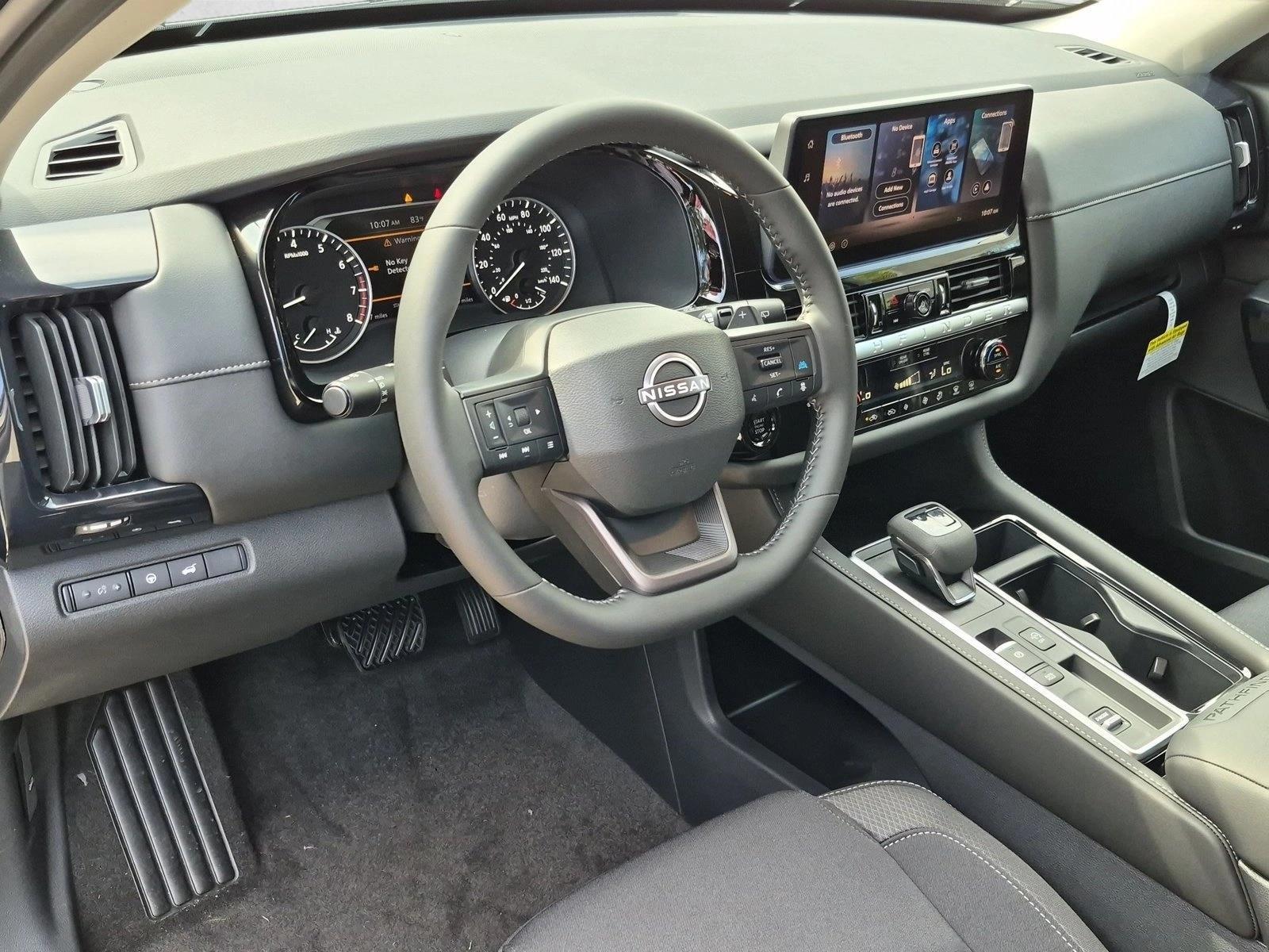 Thumbnail: 2026 Nissan Pathfinder - 3