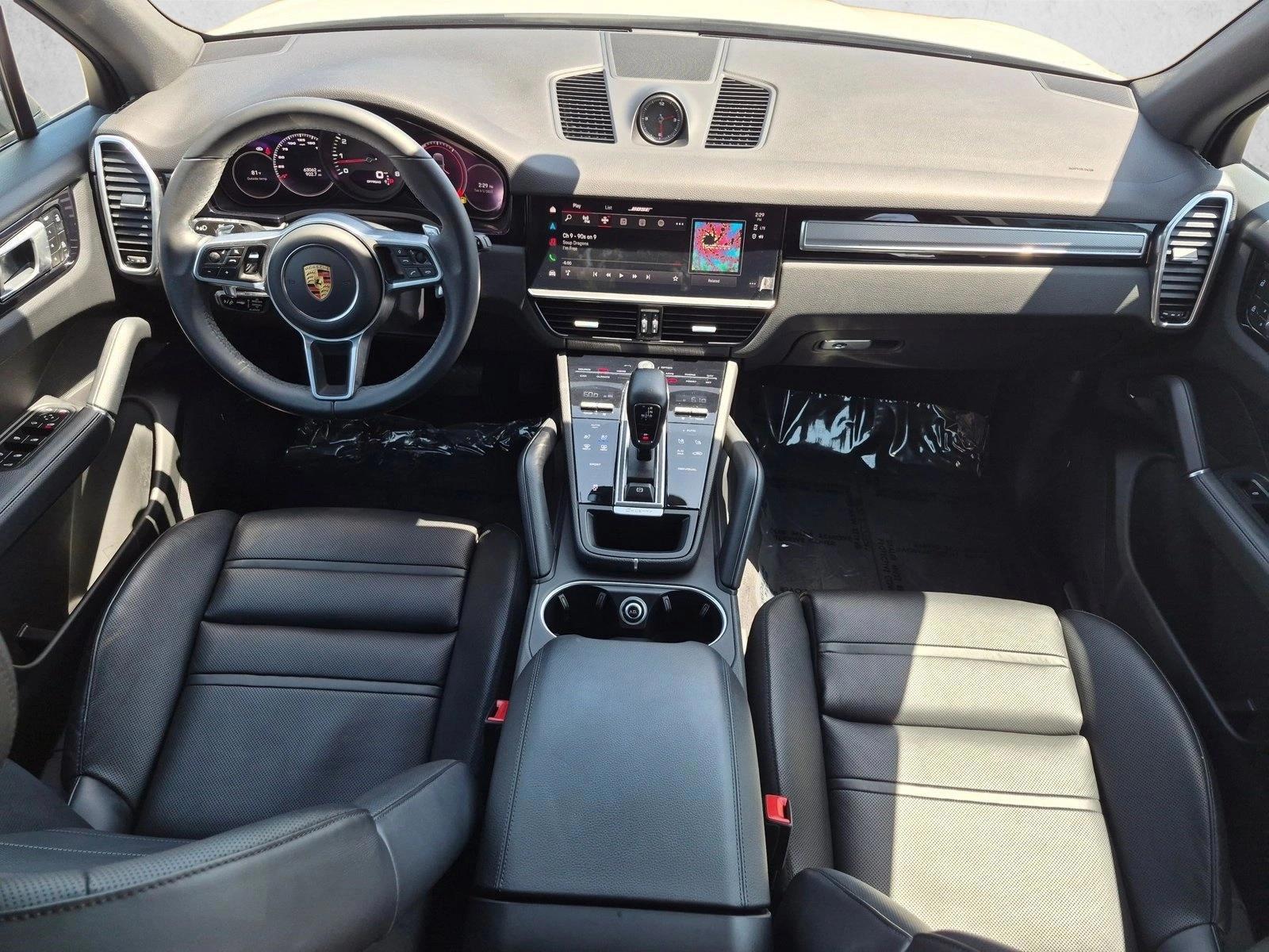 Thumbnail: 2023 Porsche Cayenne - 4
