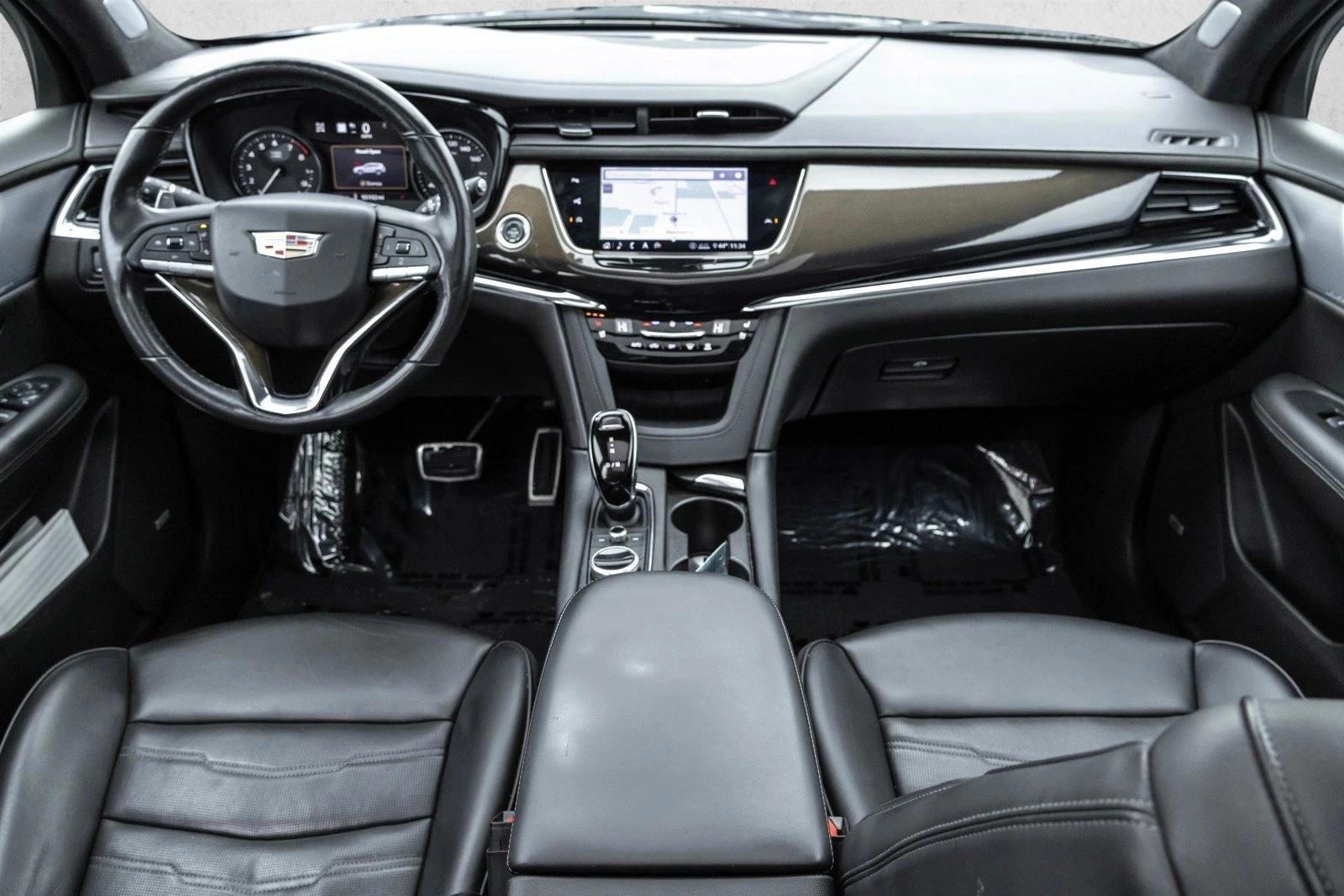 Thumbnail: 2020 Cadillac XT6 - 3