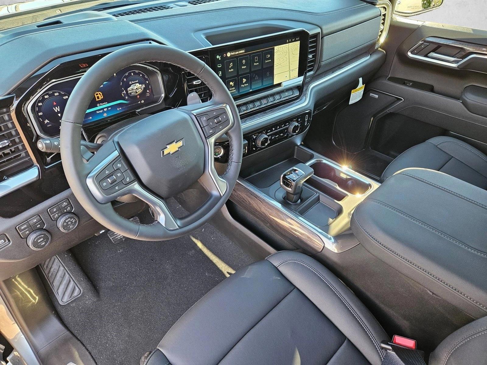 Thumbnail: 2026 Chevrolet Silverado 1500 - 3