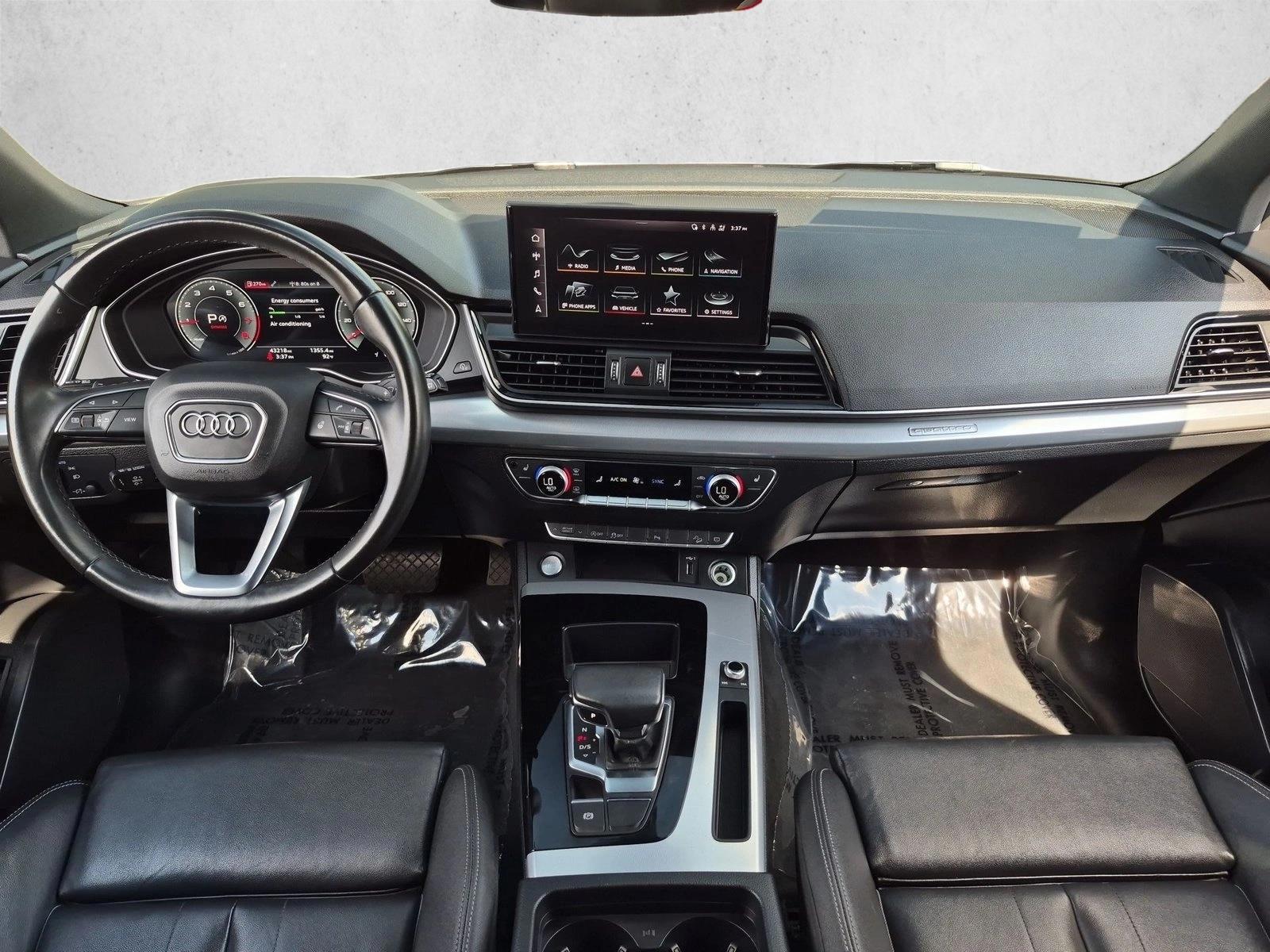 Thumbnail: 2025 Audi Q5 - 4