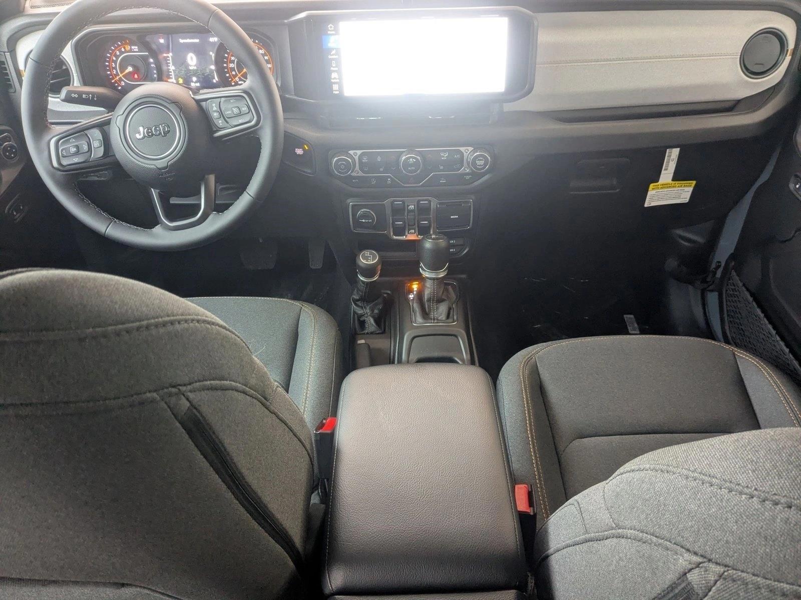 Thumbnail: 2026 Jeep Gladiator - 3