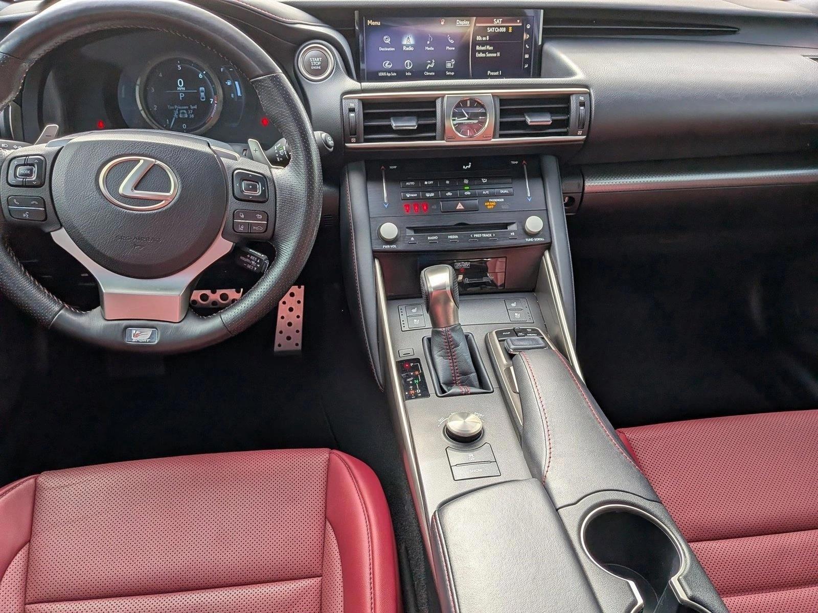 Thumbnail: 2018 Lexus IS - 3