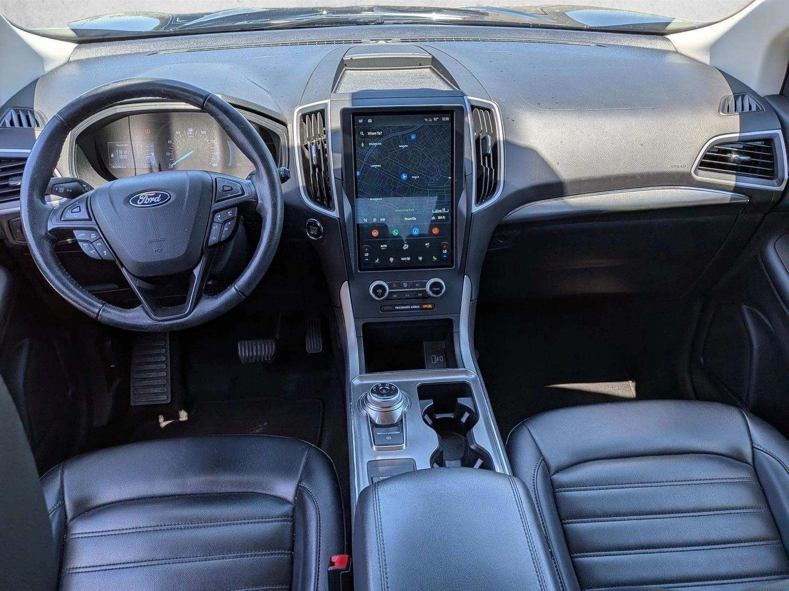 Thumbnail: 2022 Ford Edge - 3