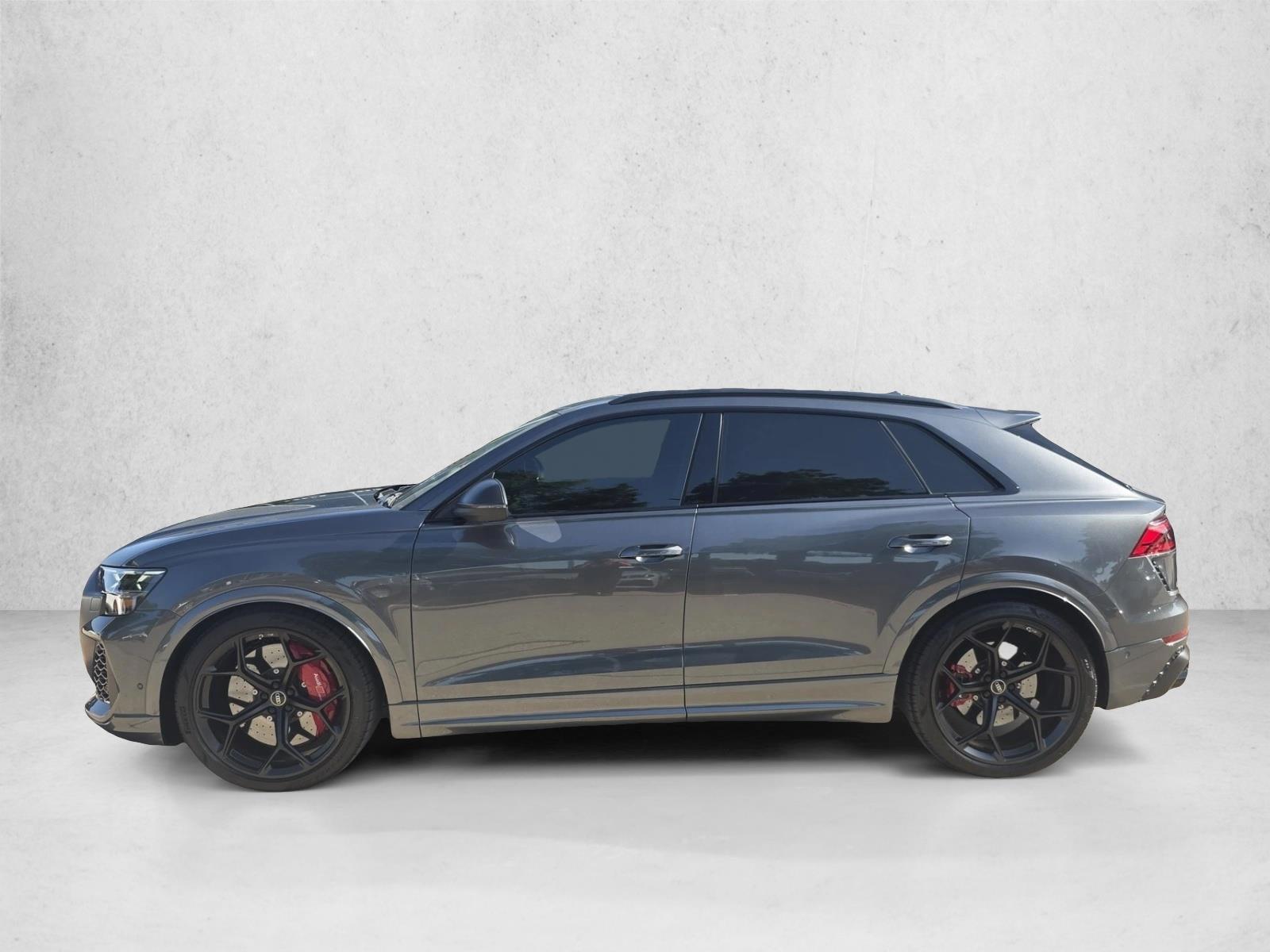 Thumbnail: 2025 Audi RS Q8 - 2