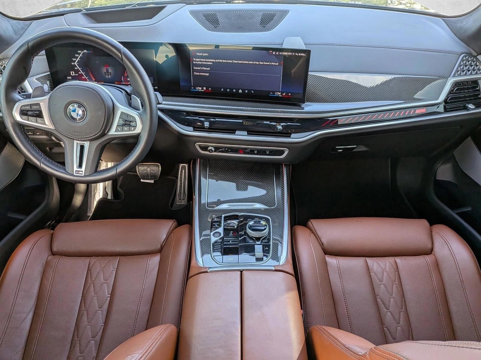 Thumbnail: 2025 BMW X7 - 4