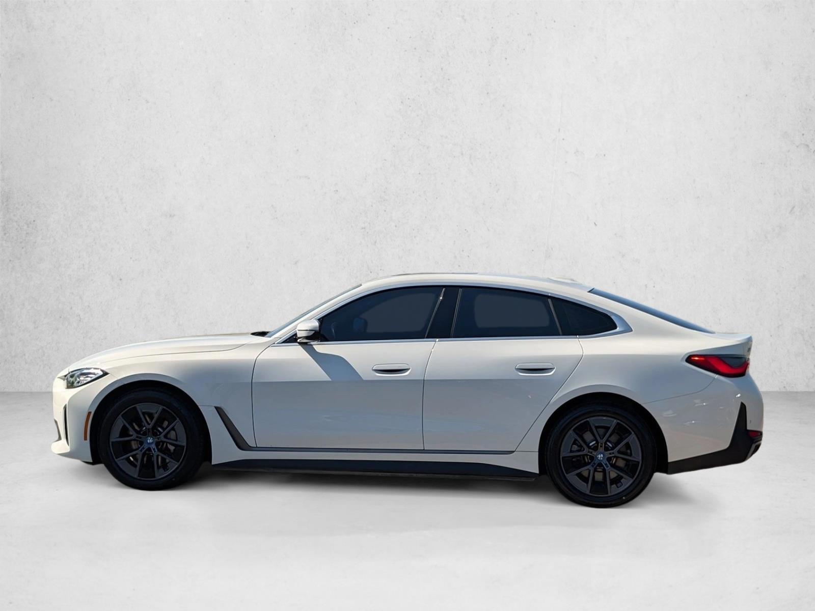 Thumbnail: 2023 BMW i4 - 2