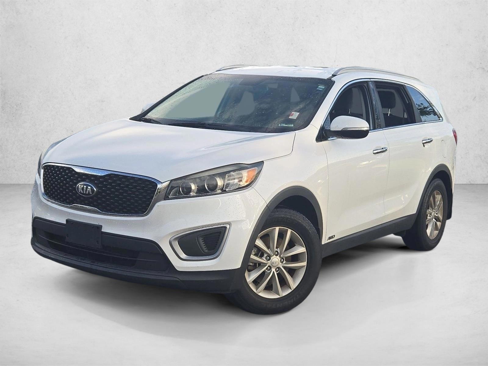 Thumbnail: 2017 Kia Sorento - 1