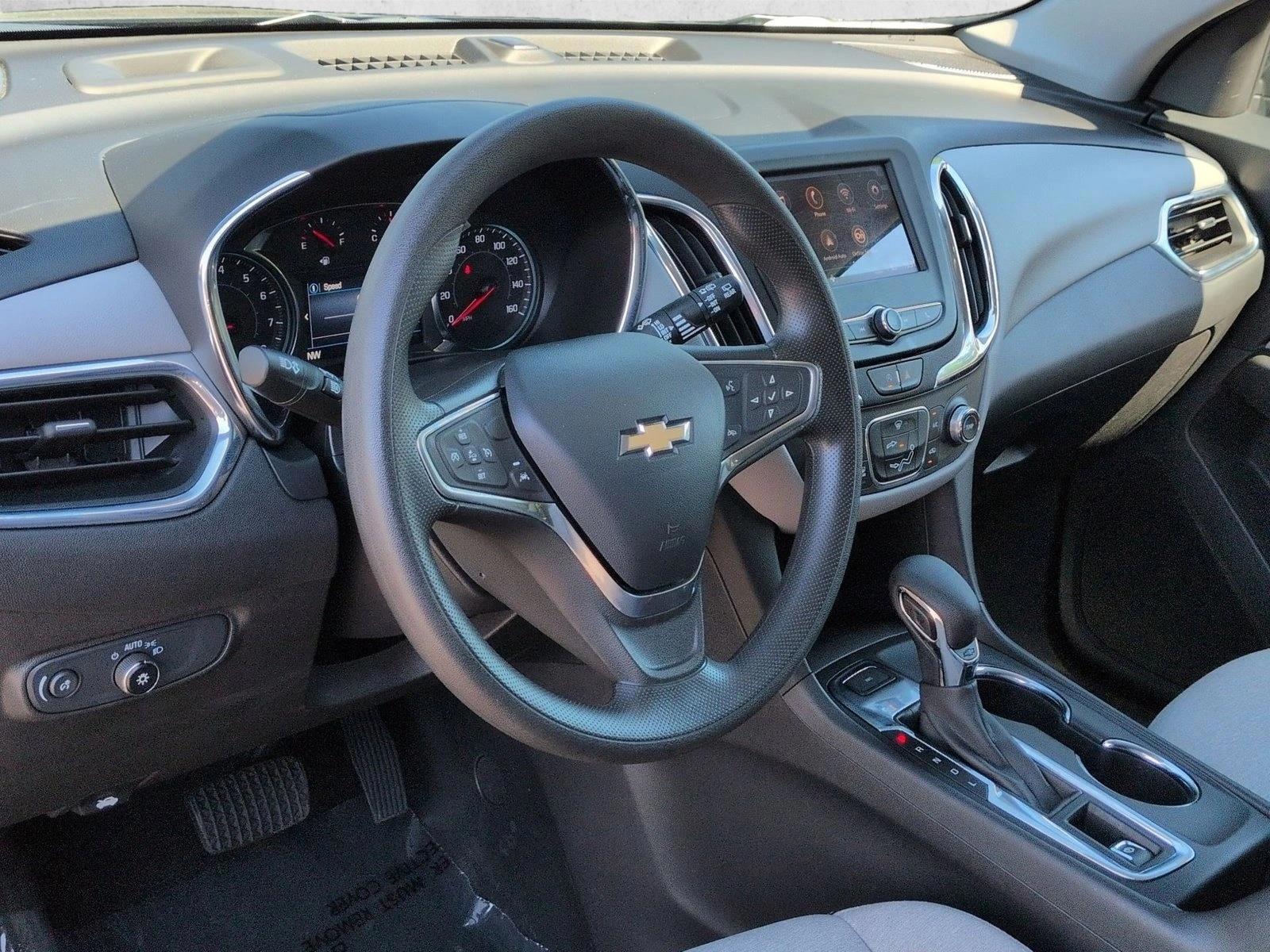 Thumbnail: 2023 Chevrolet Equinox - 3
