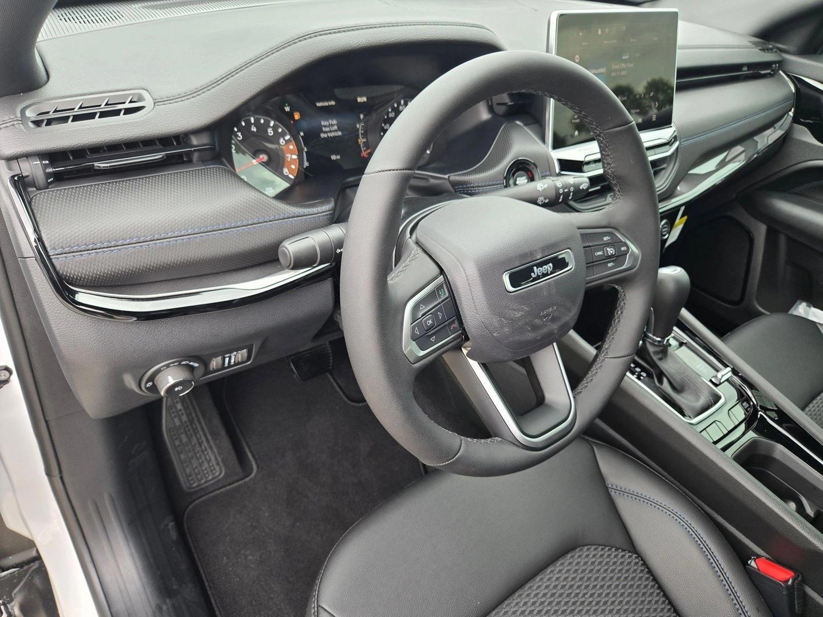 Thumbnail: 2026 Jeep Compass - 3