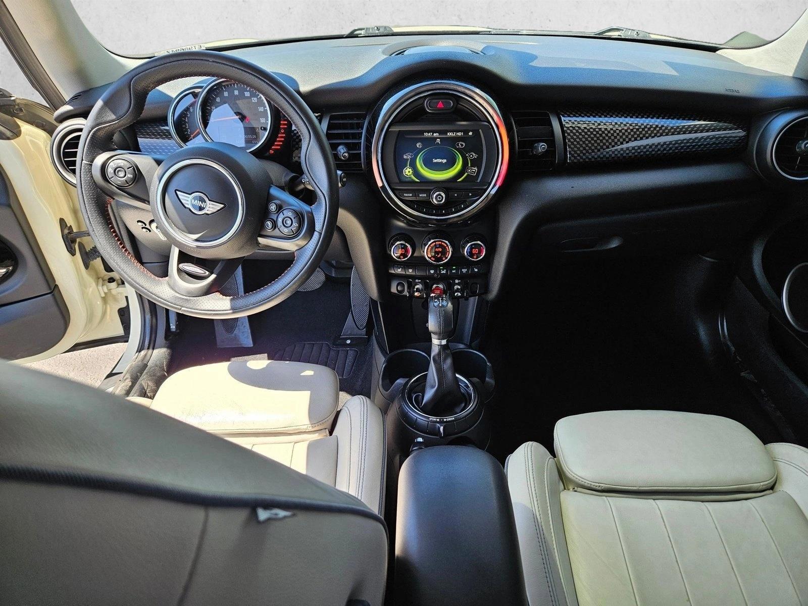 Thumbnail: 2014 MINI Cooper Hardtop - 3