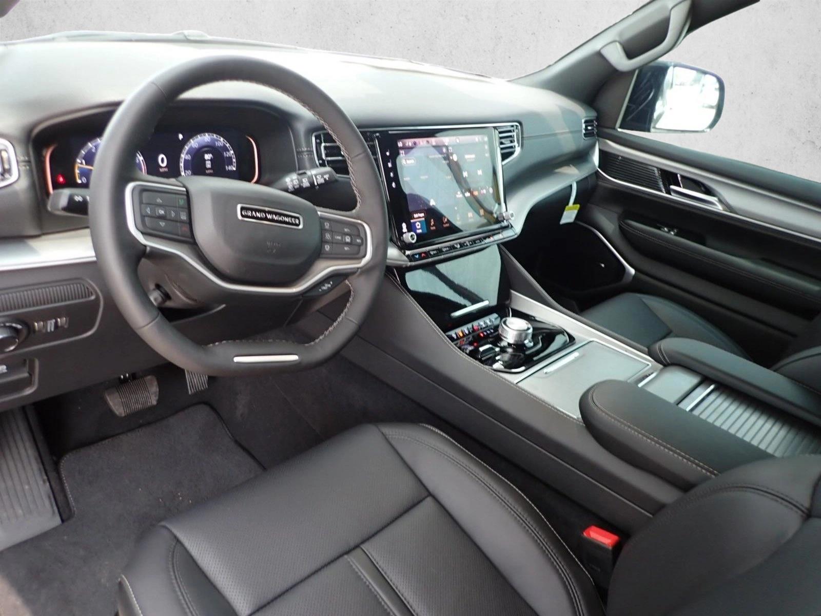 Thumbnail: 2026 Jeep Grand Wagoneer - 3
