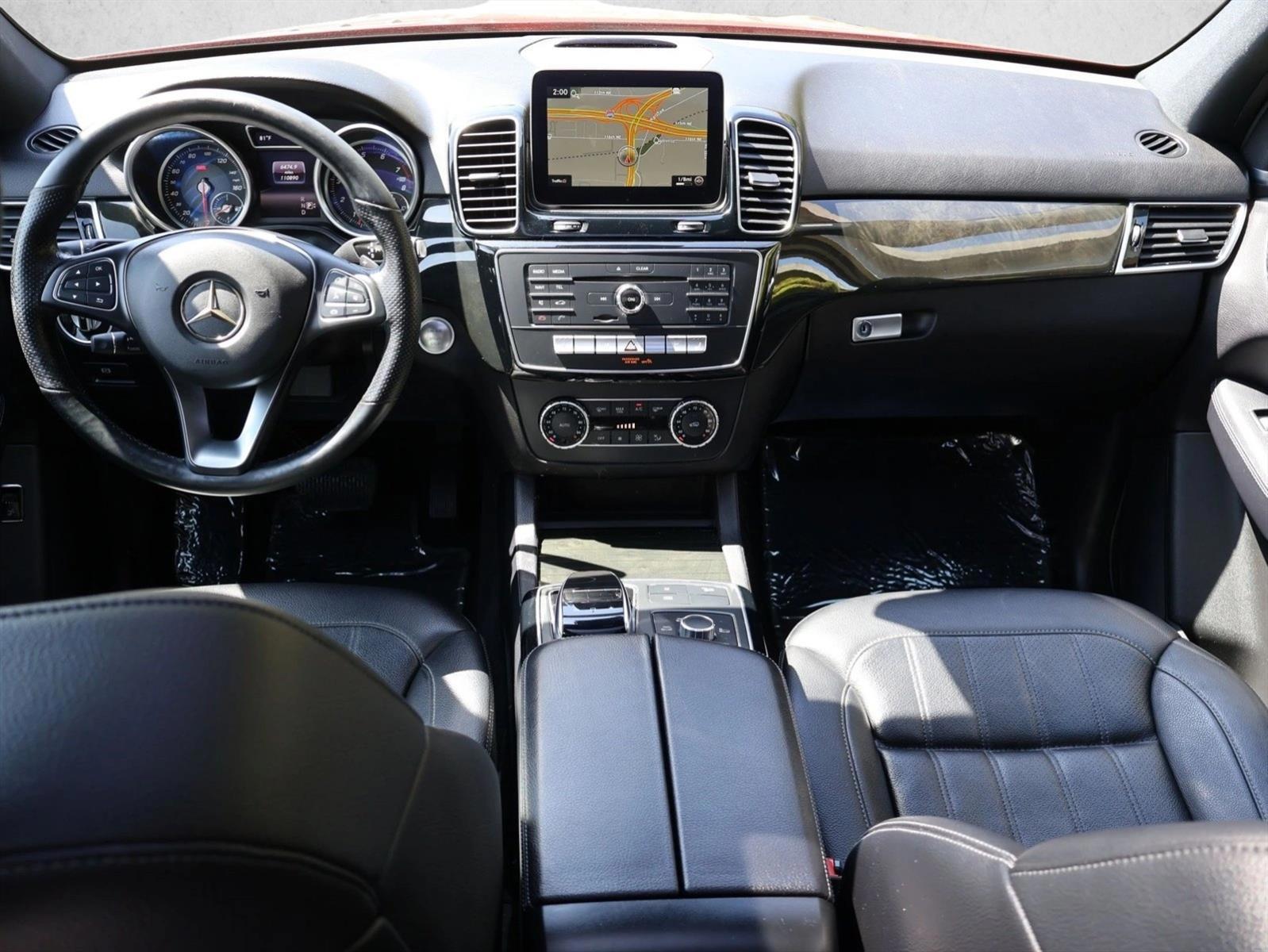 Thumbnail: 2016 Mercedes-Benz GLE - 4