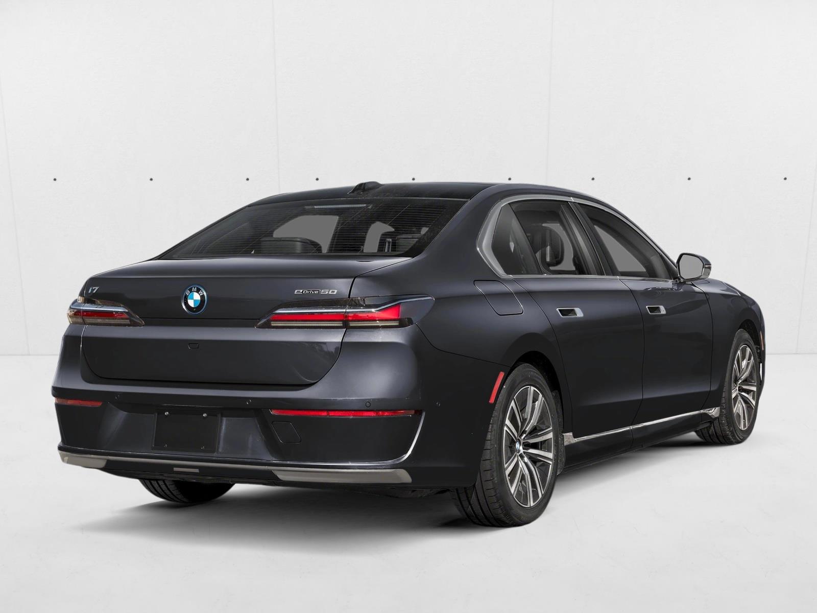 Used 2026 BMW i7 60 with VIN WBY53EJ09TCX34159 for sale in Des Plaines, IL
