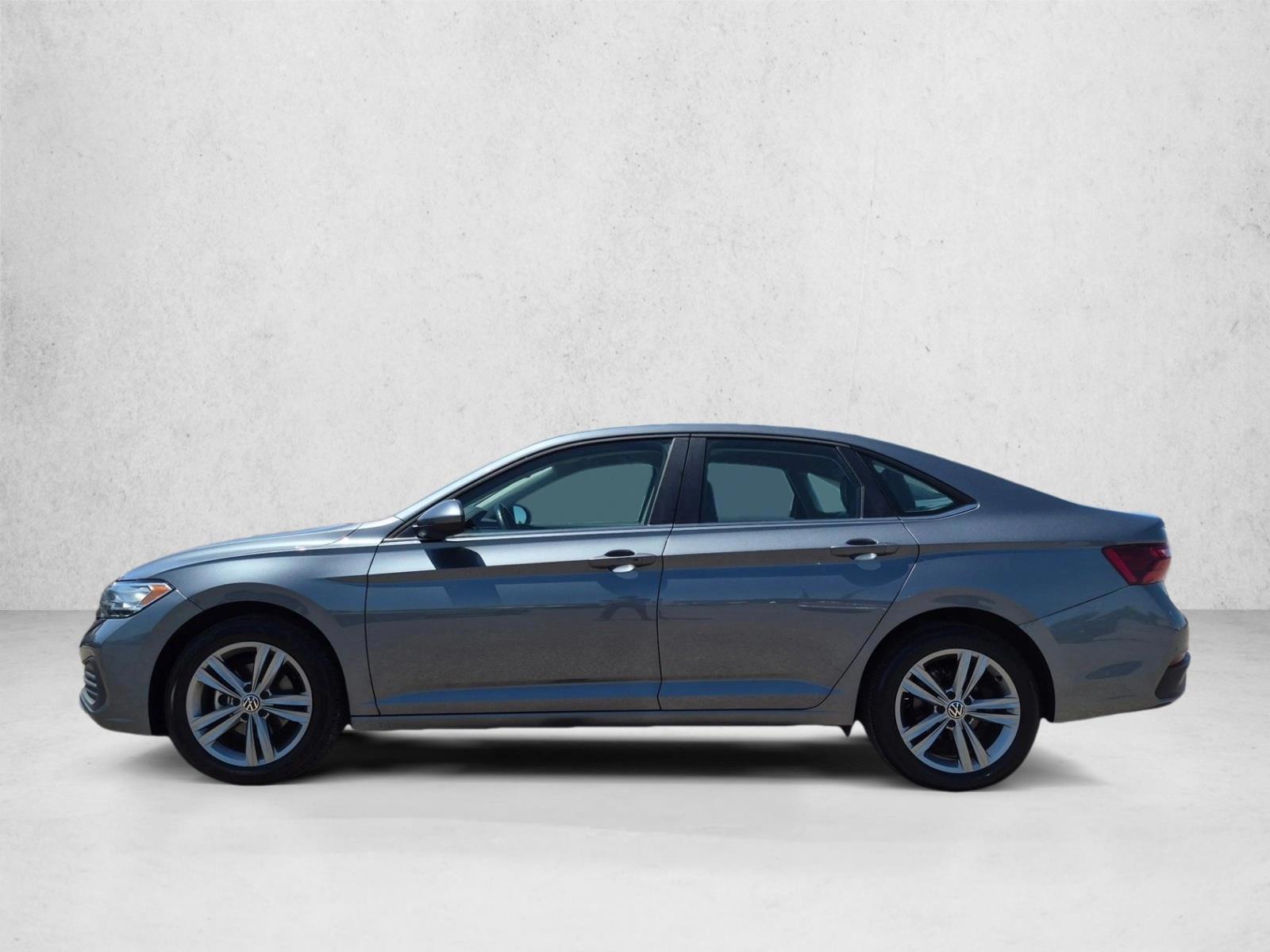 Thumbnail: 2024 Volkswagen Jetta - 2