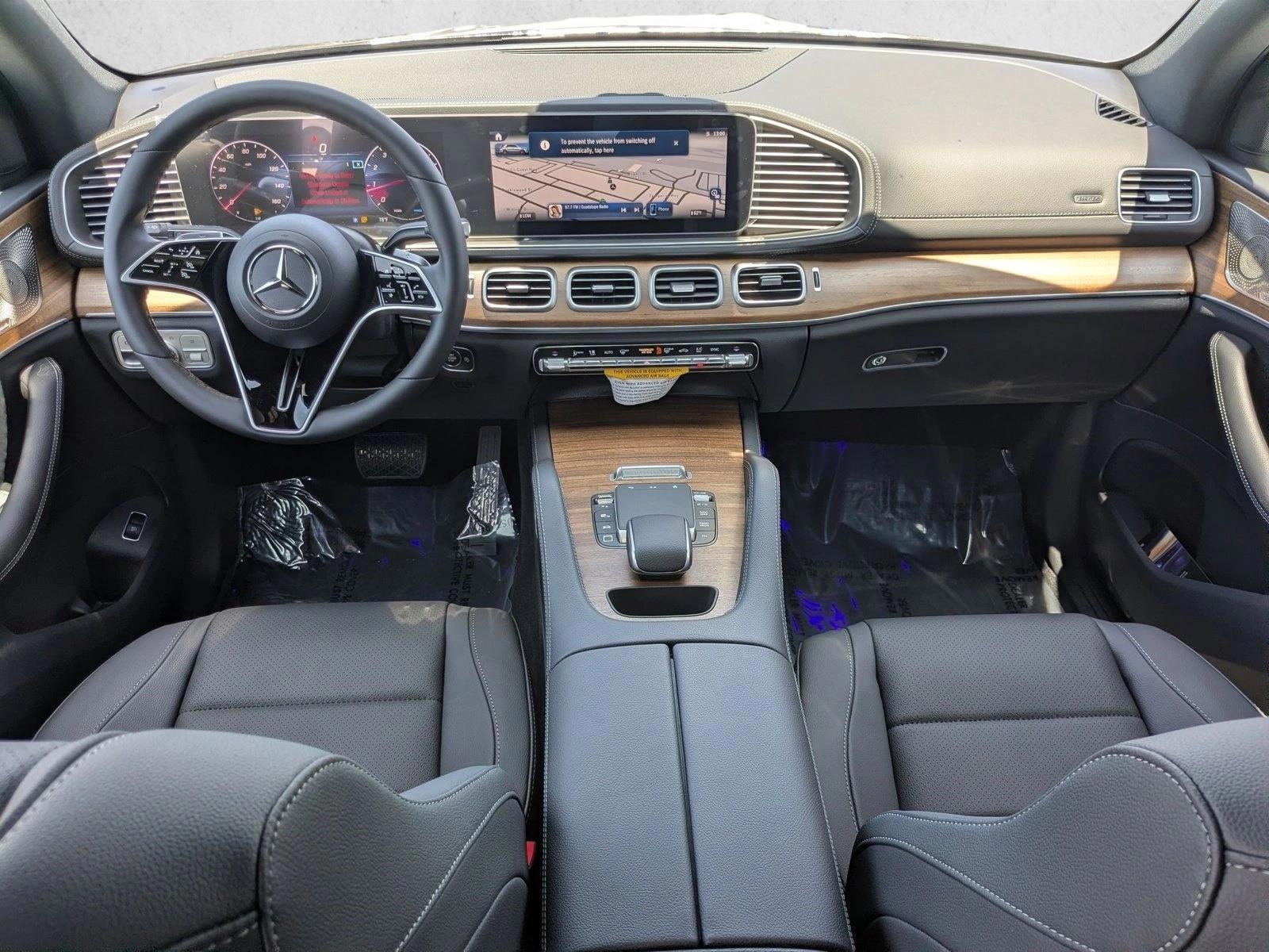 Thumbnail: 2026 Mercedes-Benz GLE - 3
