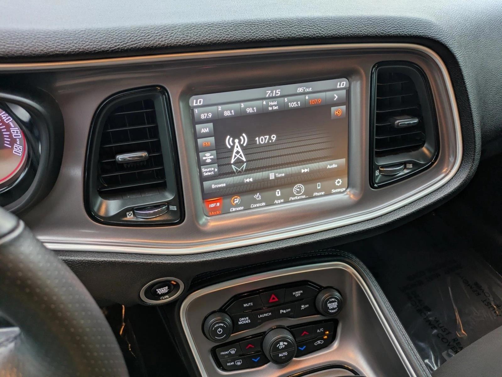 2022 Dodge Challenger R/T - Photo 12