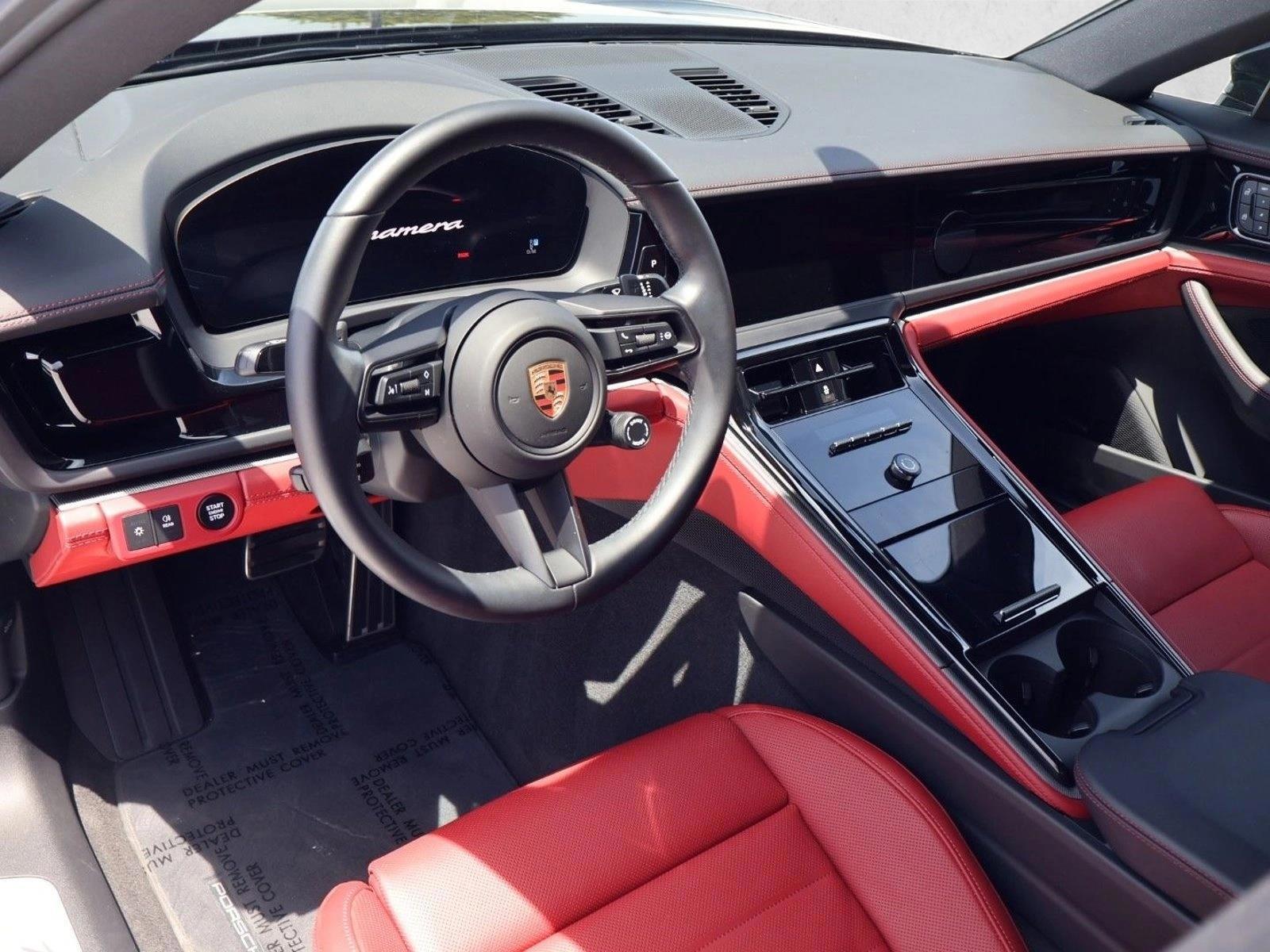 Thumbnail: 2025 Porsche Panamera - 3