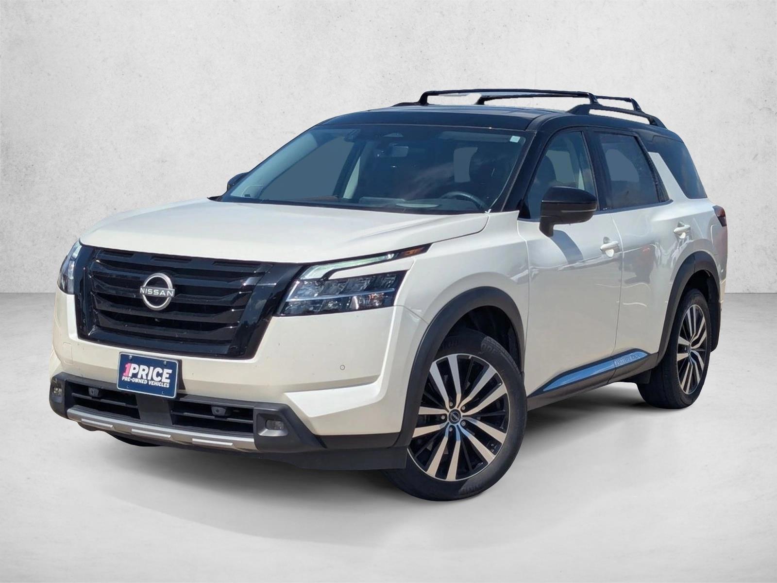 Thumbnail: 2024 Nissan Pathfinder - 1