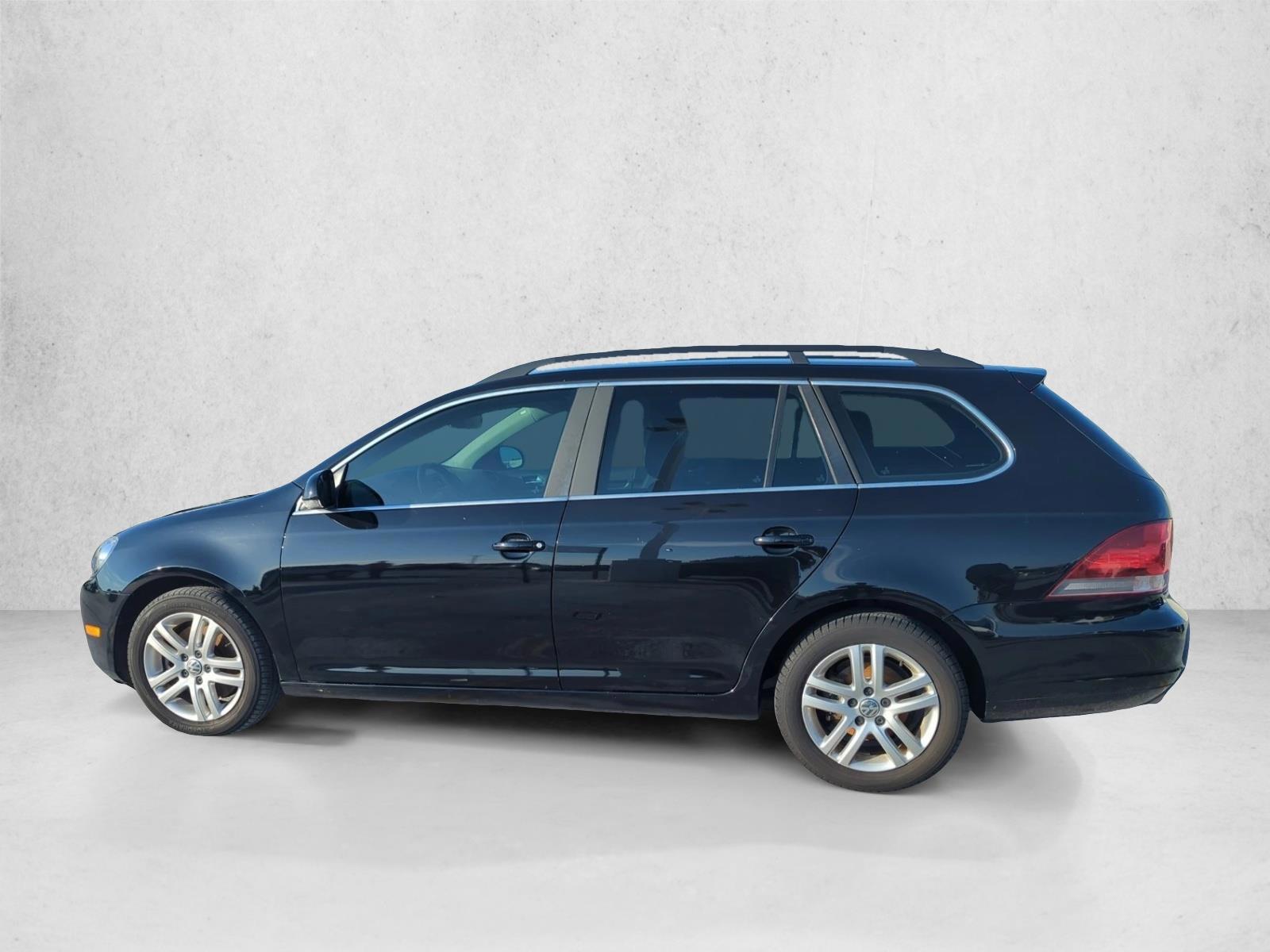 Thumbnail: 2014 Volkswagen Jetta - 2