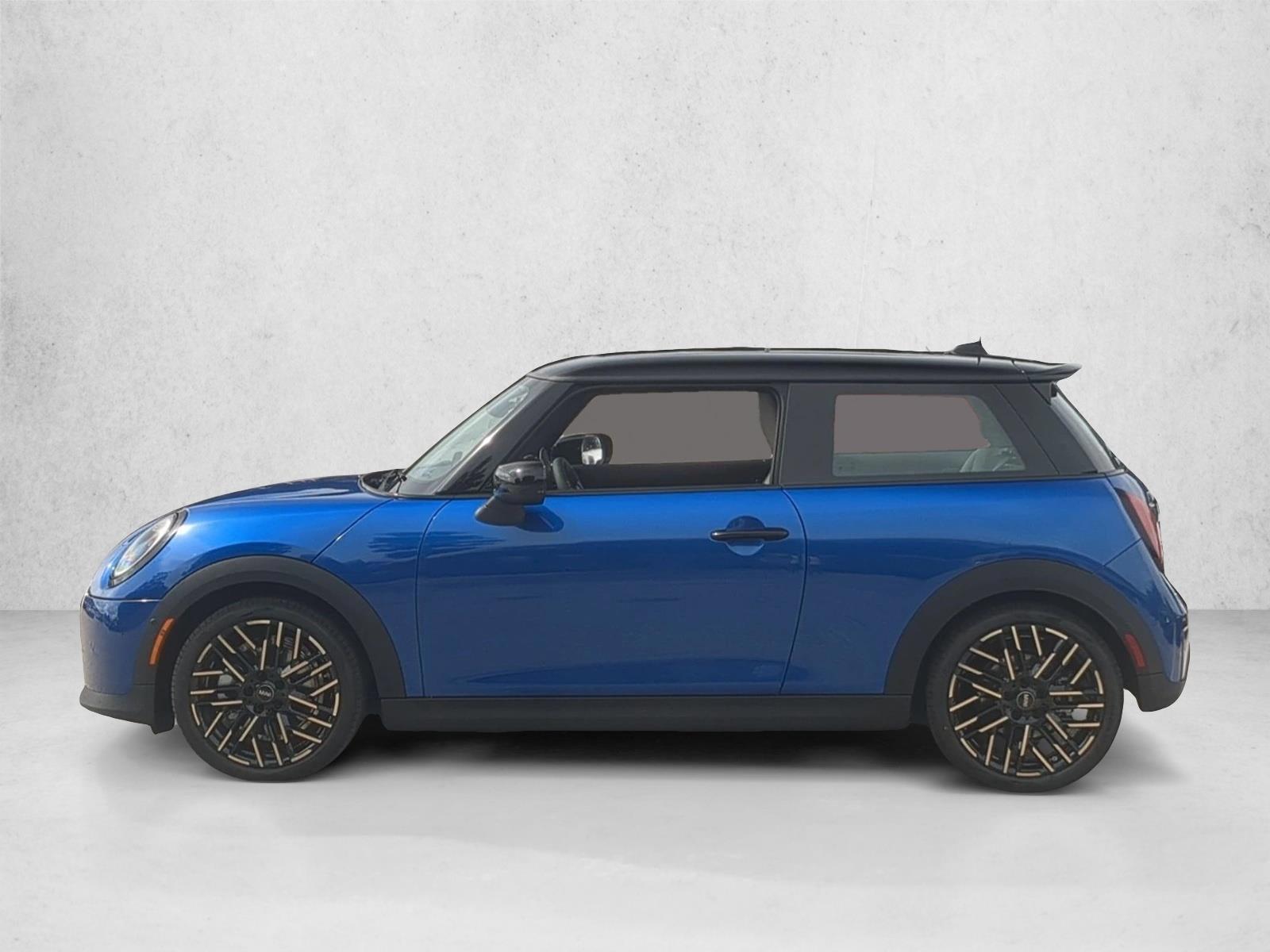 Thumbnail: 2027 MINI Cooper Hardtop - 2