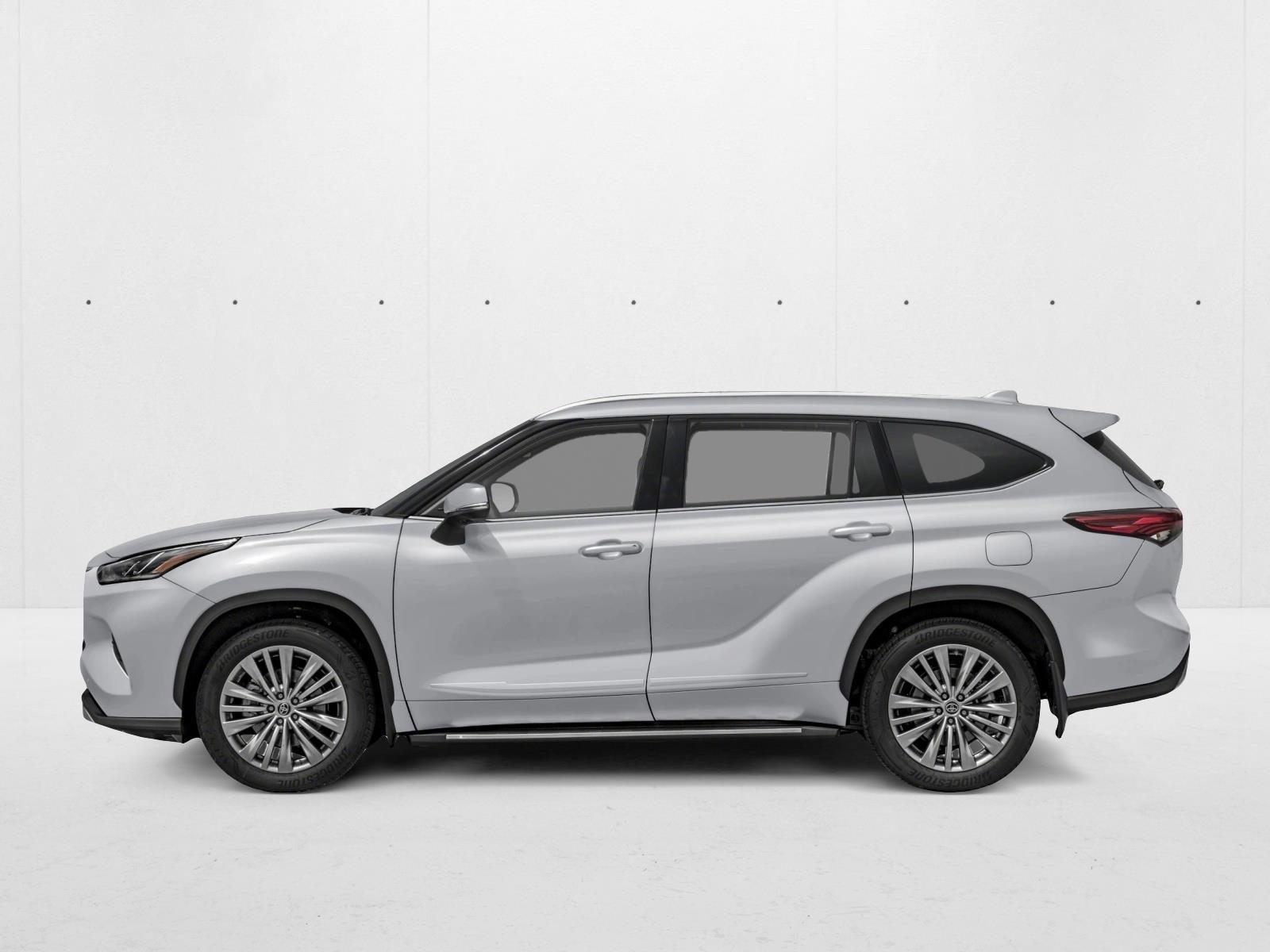 Thumbnail: 2026 Toyota Highlander - 2