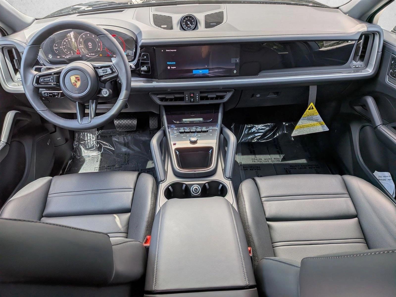 Thumbnail: 2026 Porsche Cayenne - 4